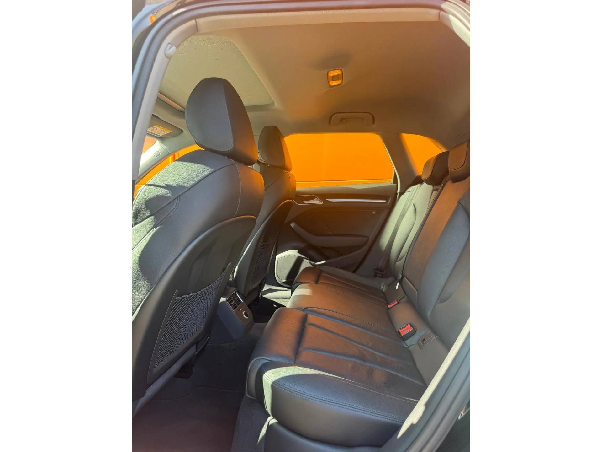 AUDI A3 SPORTBACK - Miniature 27 sur 32 - Cliquer pour voir cette photo