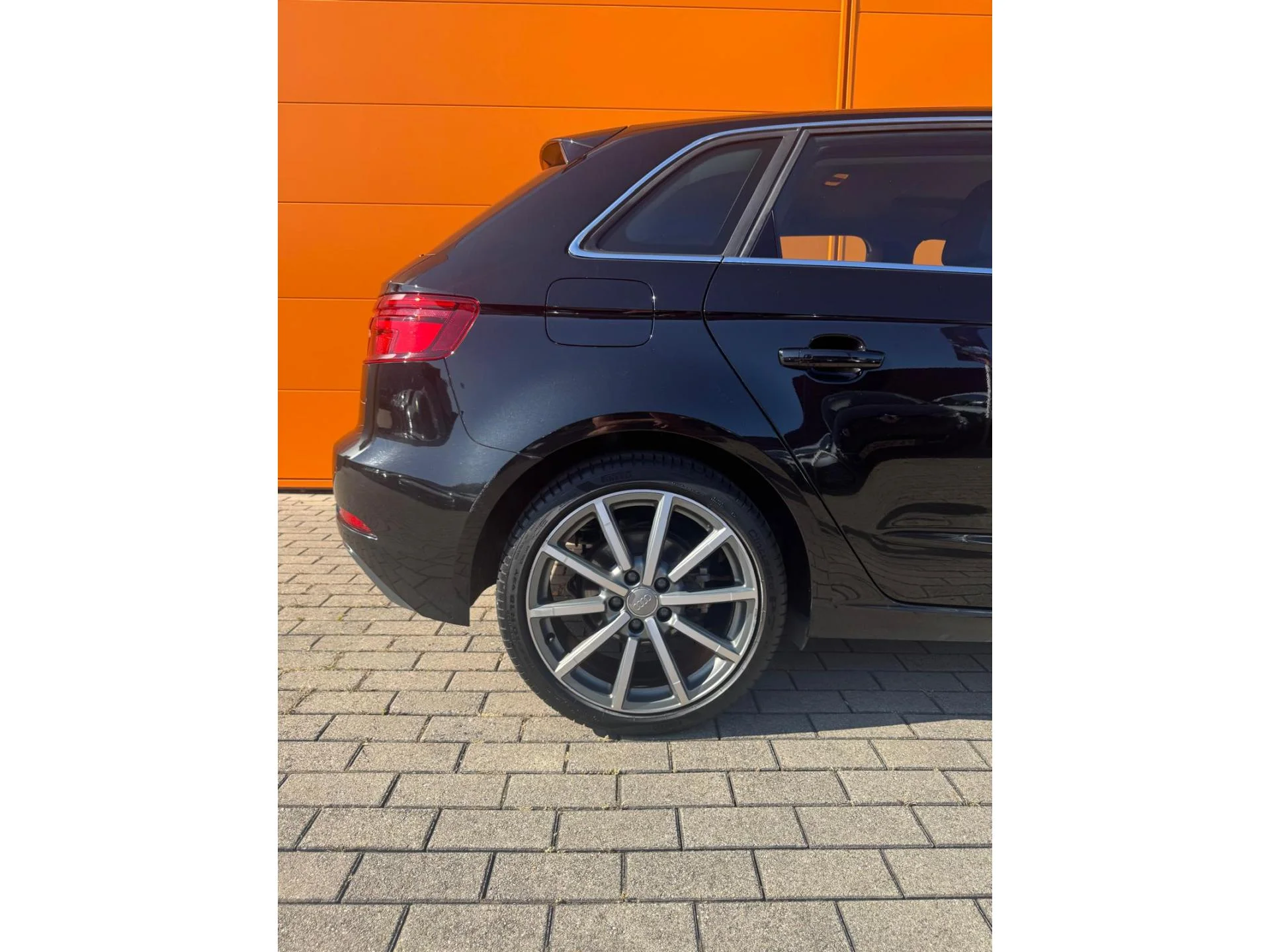 AUDI A3 SPORTBACK - Miniature 9 sur 32 - Cliquer pour voir cette photo