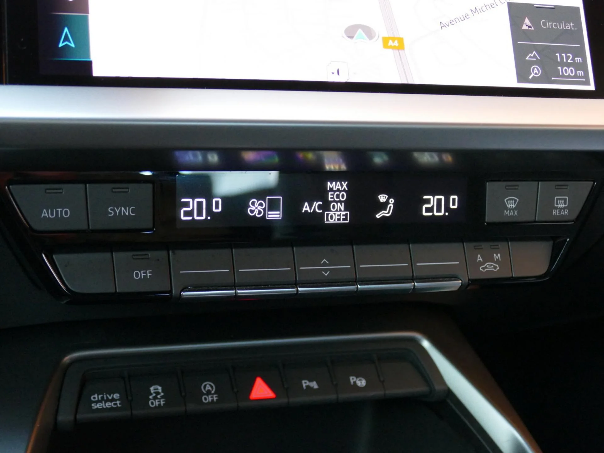 AUDI A3 SPORTBACK - Miniature 16 sur 34 - Cliquer pour voir cette photo