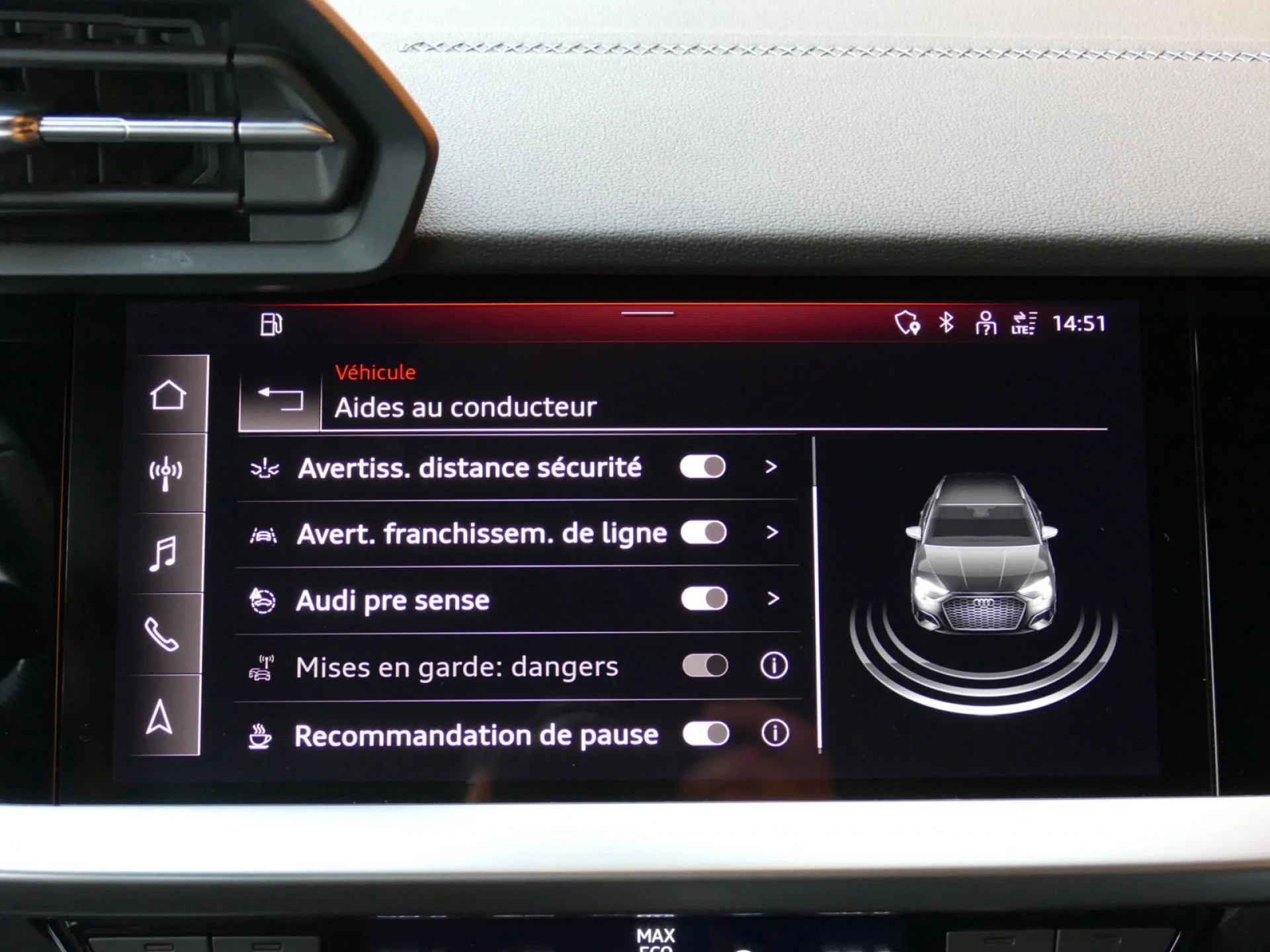 AUDI A3 SPORTBACK - Miniature 12 sur 34 - Cliquer pour voir cette photo