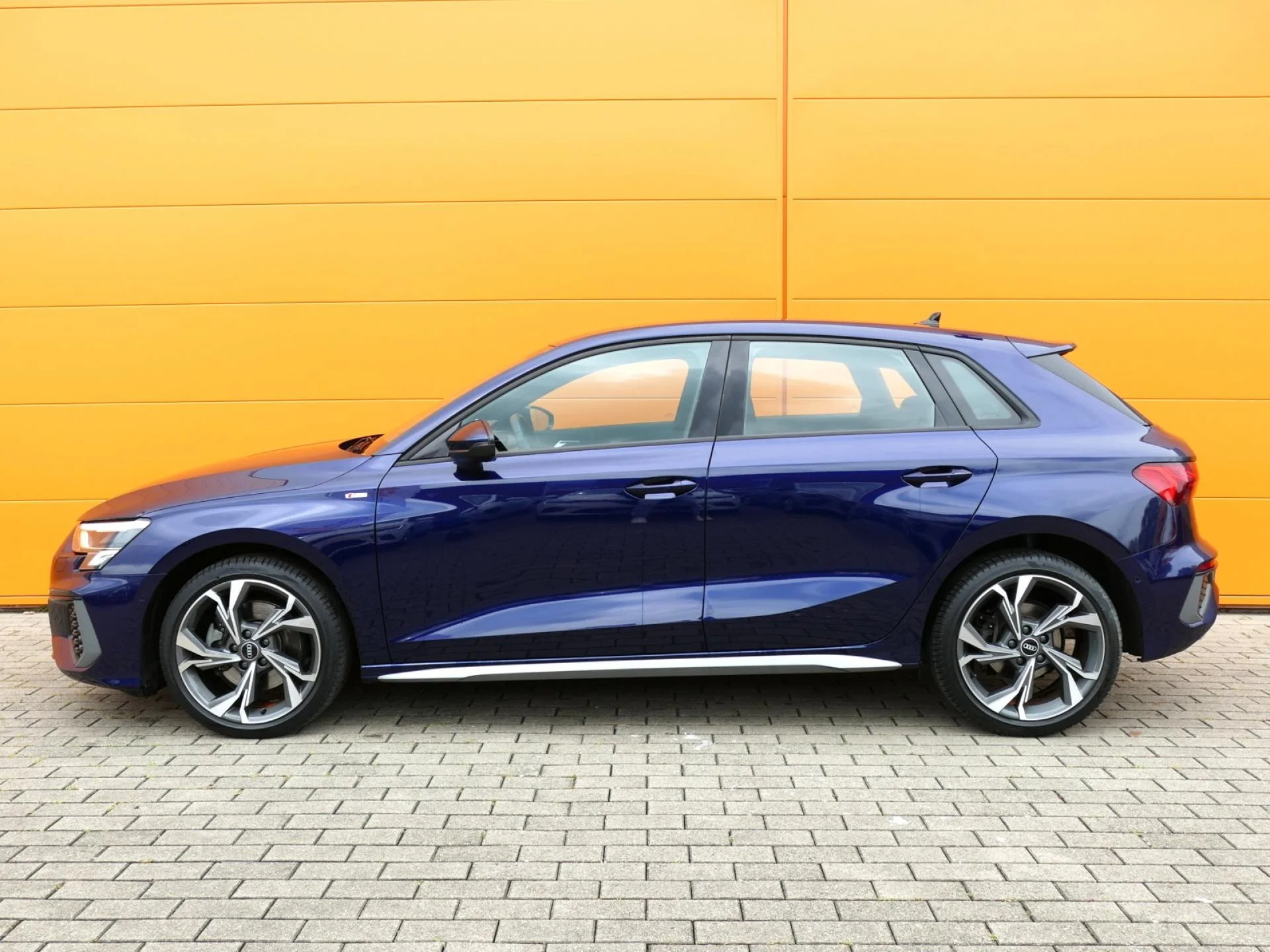 AUDI A3 SPORTBACK - Miniature 3 sur 34 - Cliquer pour voir cette photo