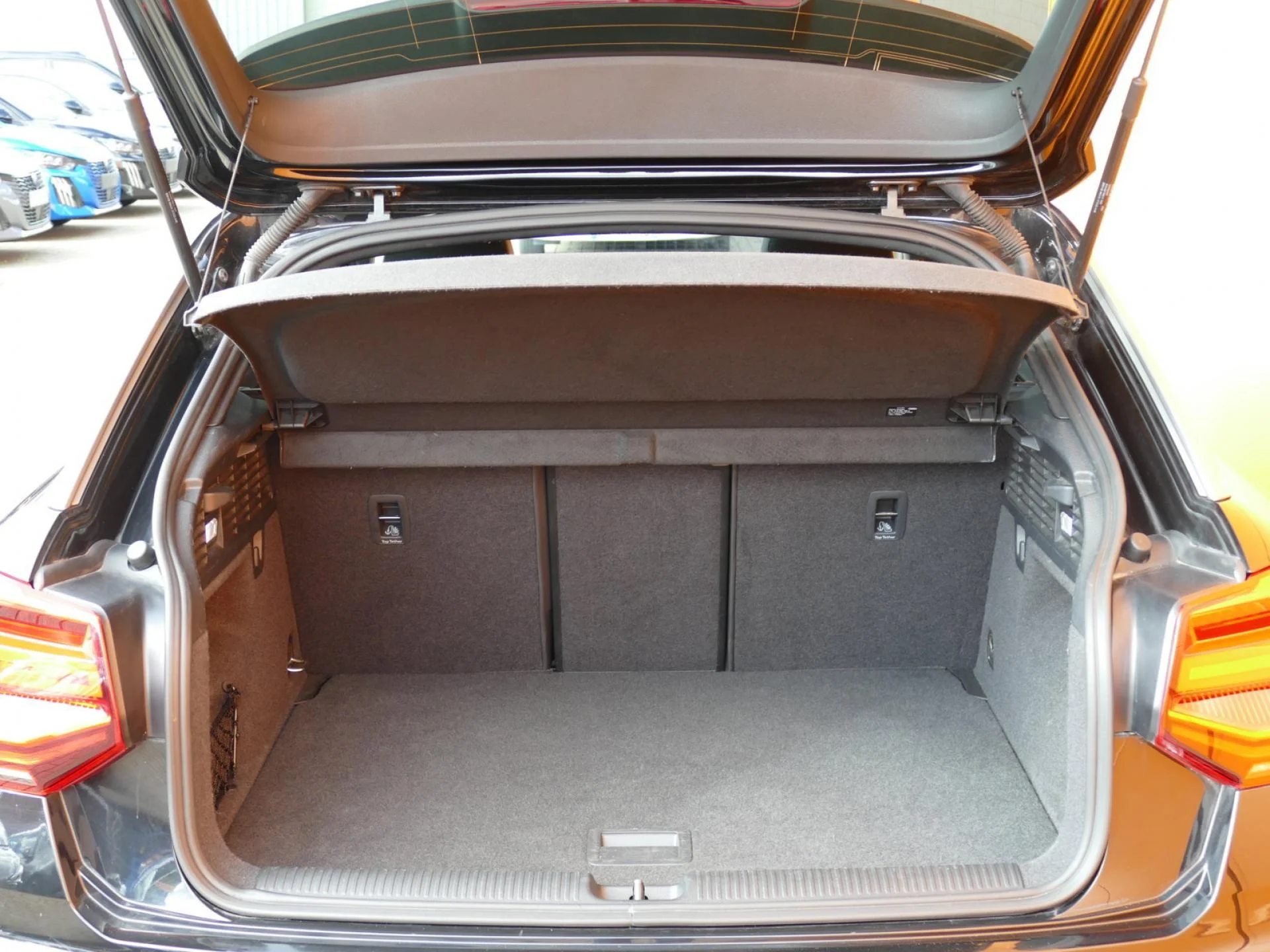 AUDI Q2 - Miniature 9 sur 34 - Cliquer pour voir cette photo