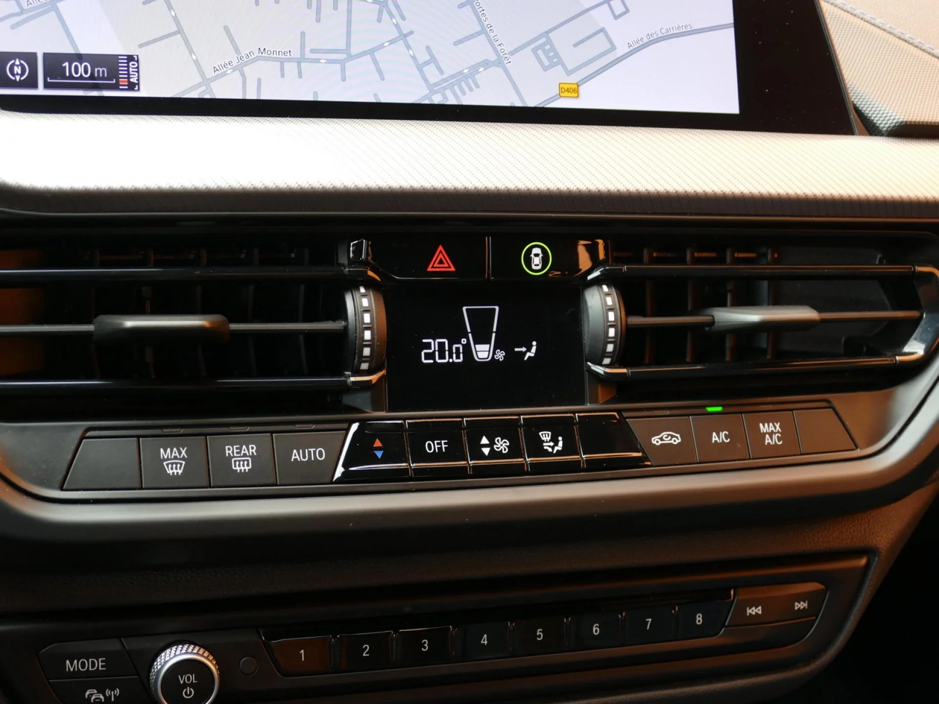 BMW SERIE 1 - Miniature 17 sur 31 - Cliquer pour voir cette photo