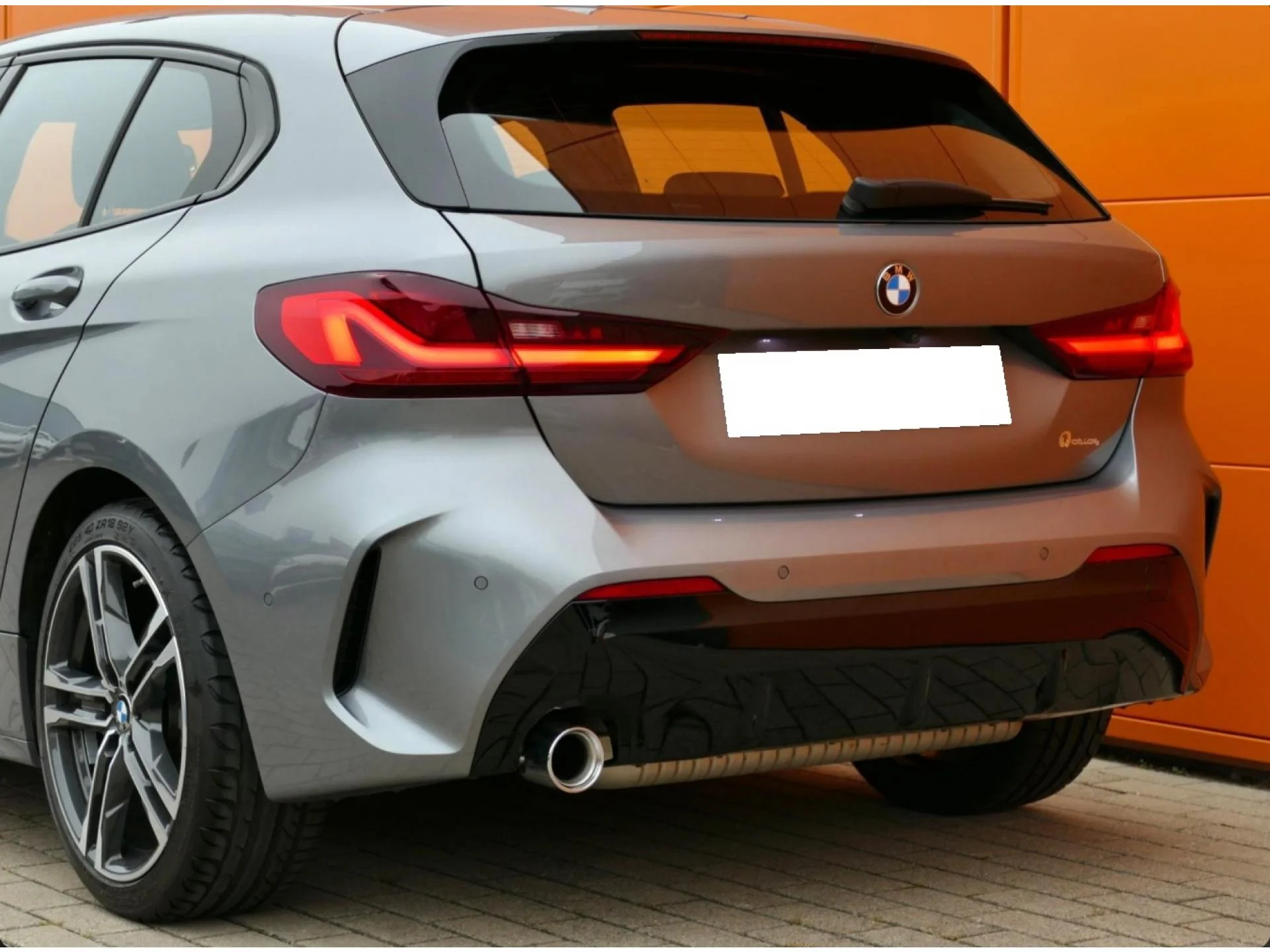 BMW SERIE 1 - Miniature 28 sur 30 - Cliquer pour voir cette photo