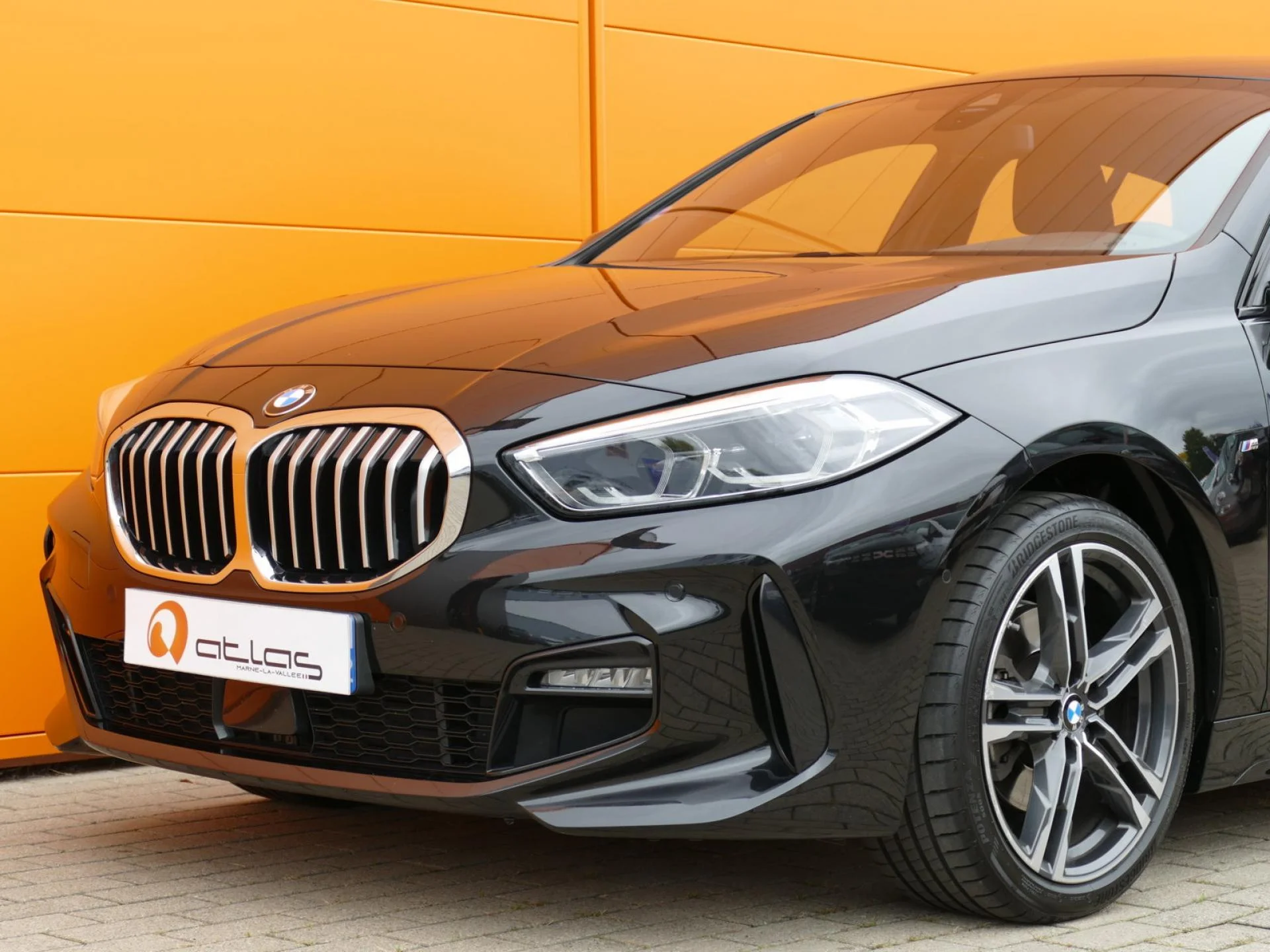 BMW SERIE 1 - Miniature 28 sur 32 - Cliquer pour voir cette photo