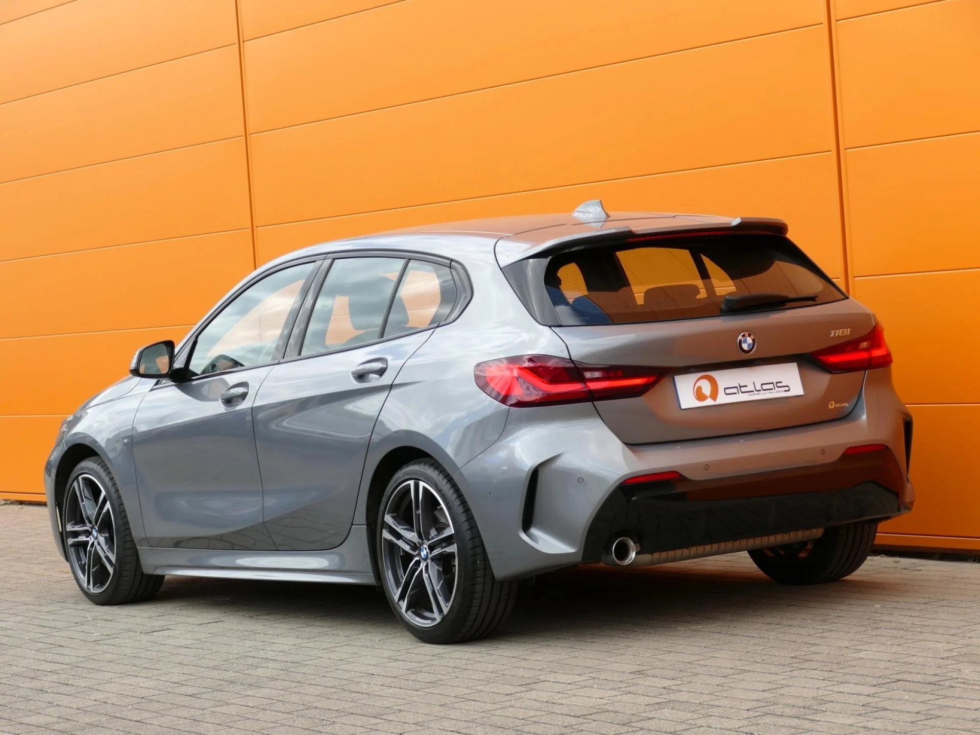 BMW SERIE 1 - Miniature 4 sur 29 - Cliquer pour voir cette photo