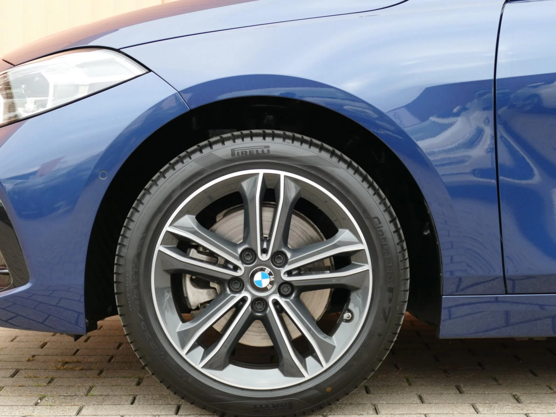 BMW SERIE 1 - Miniature 27 sur 31 - Cliquer pour voir cette photo