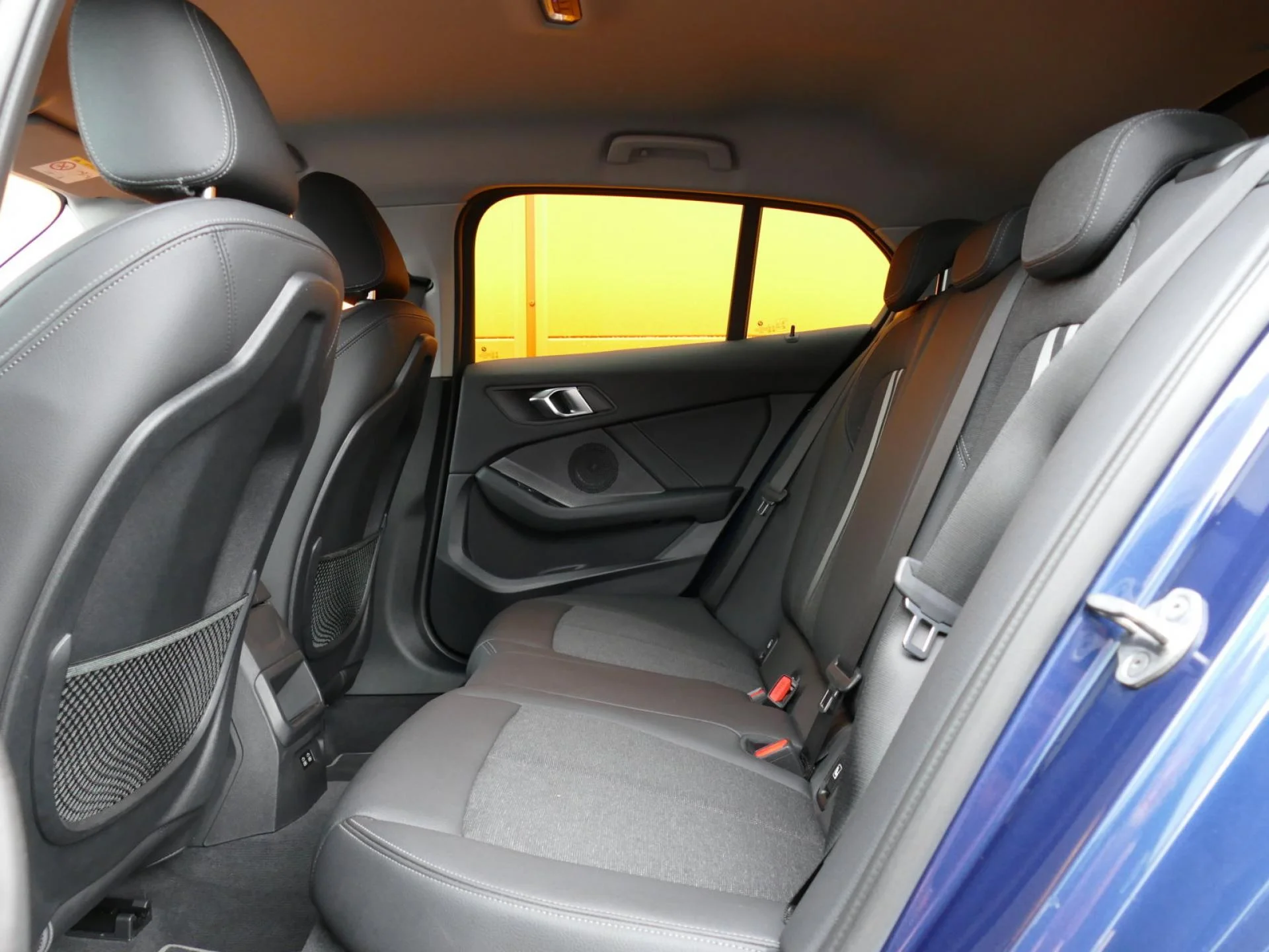 BMW SERIE 1 - Miniature 7 sur 31 - Cliquer pour voir cette photo