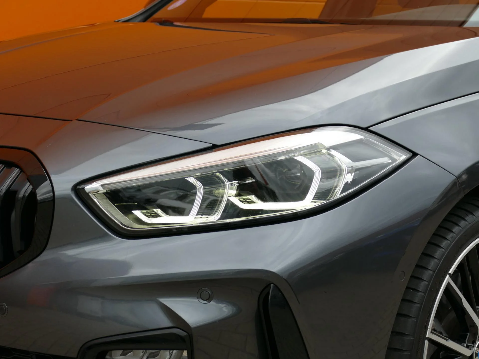 BMW SERIE 1 - Miniature 26 sur 31 - Cliquer pour voir cette photo