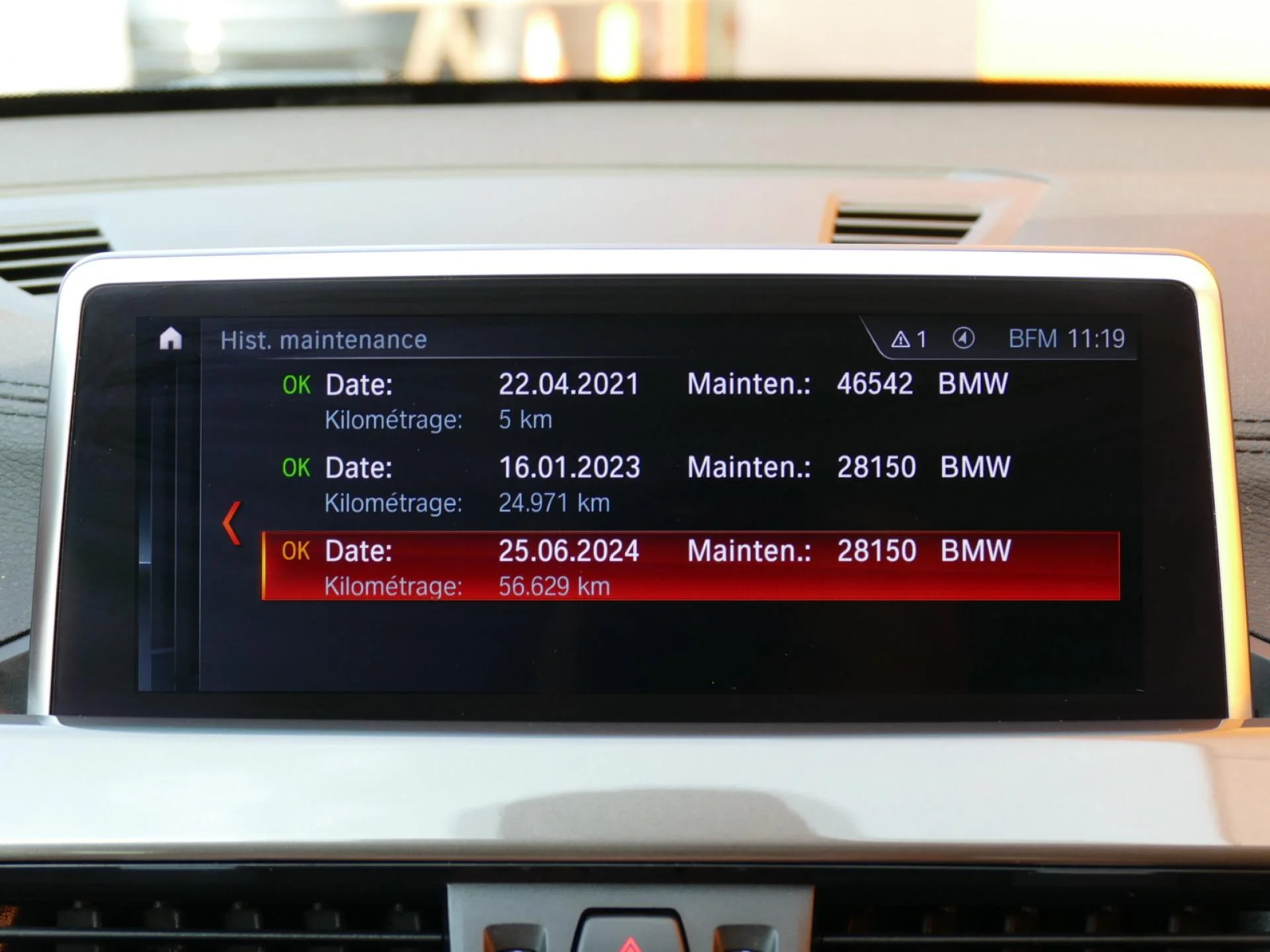 BMW X1 - Miniature 16 sur 35 - Cliquer pour voir cette photo