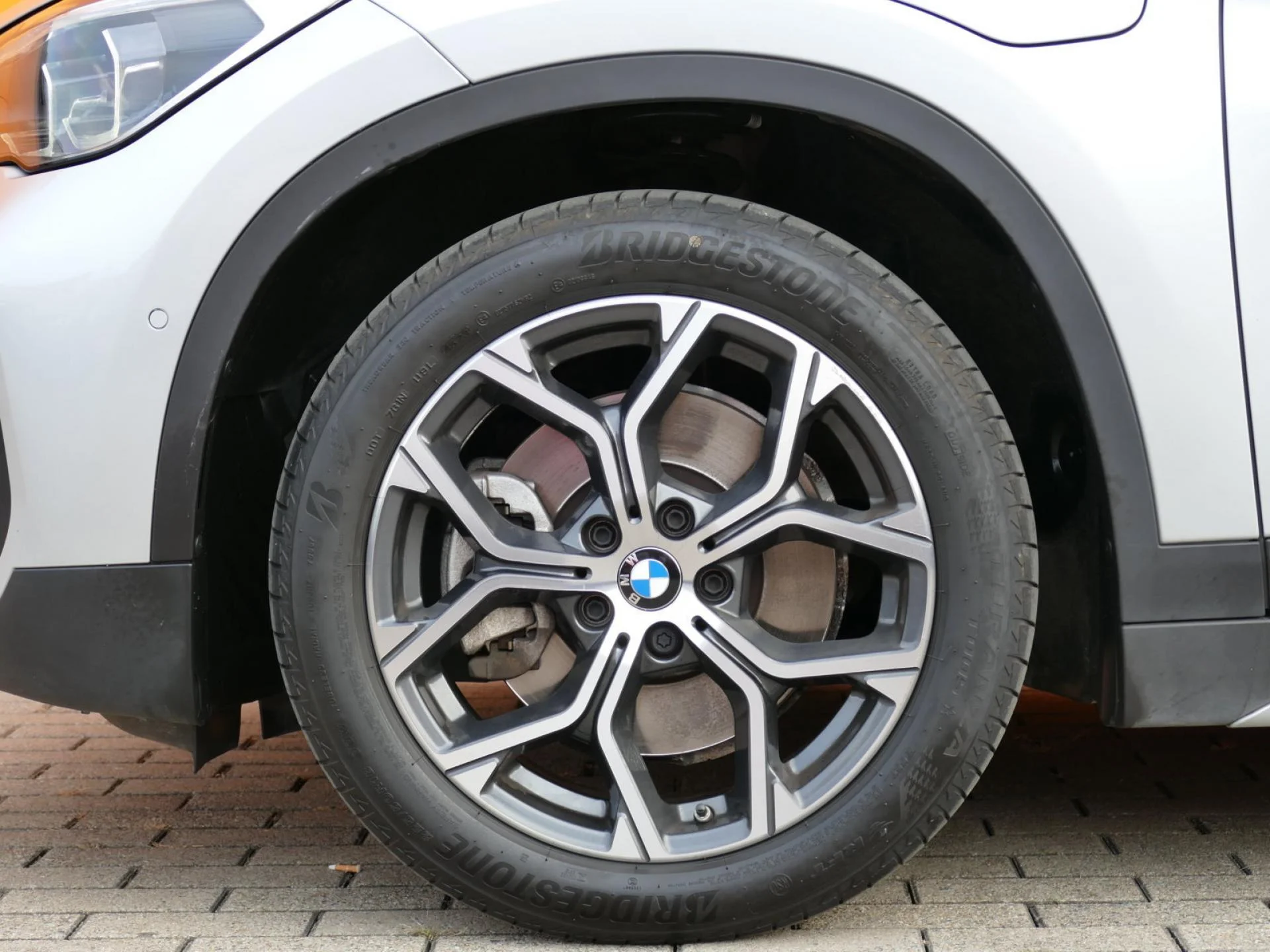 BMW X1 - Miniature 14 sur 35 - Cliquer pour voir cette photo