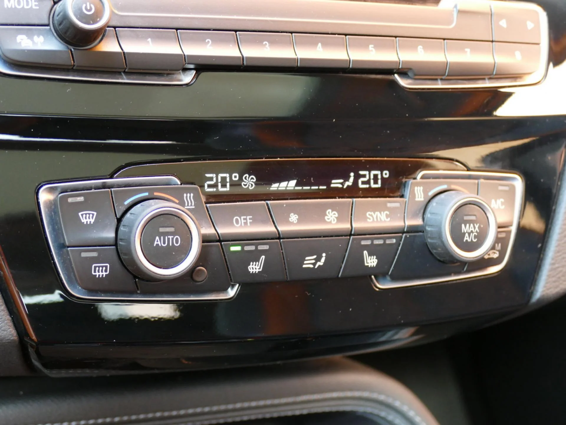BMW X1 - Miniature 26 sur 35 - Cliquer pour voir cette photo