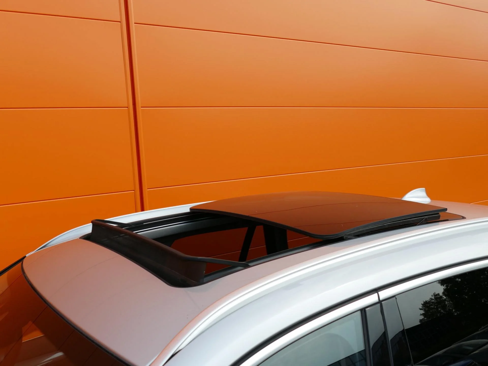 BMW X1 - Miniature 23 sur 35 - Cliquer pour voir cette photo