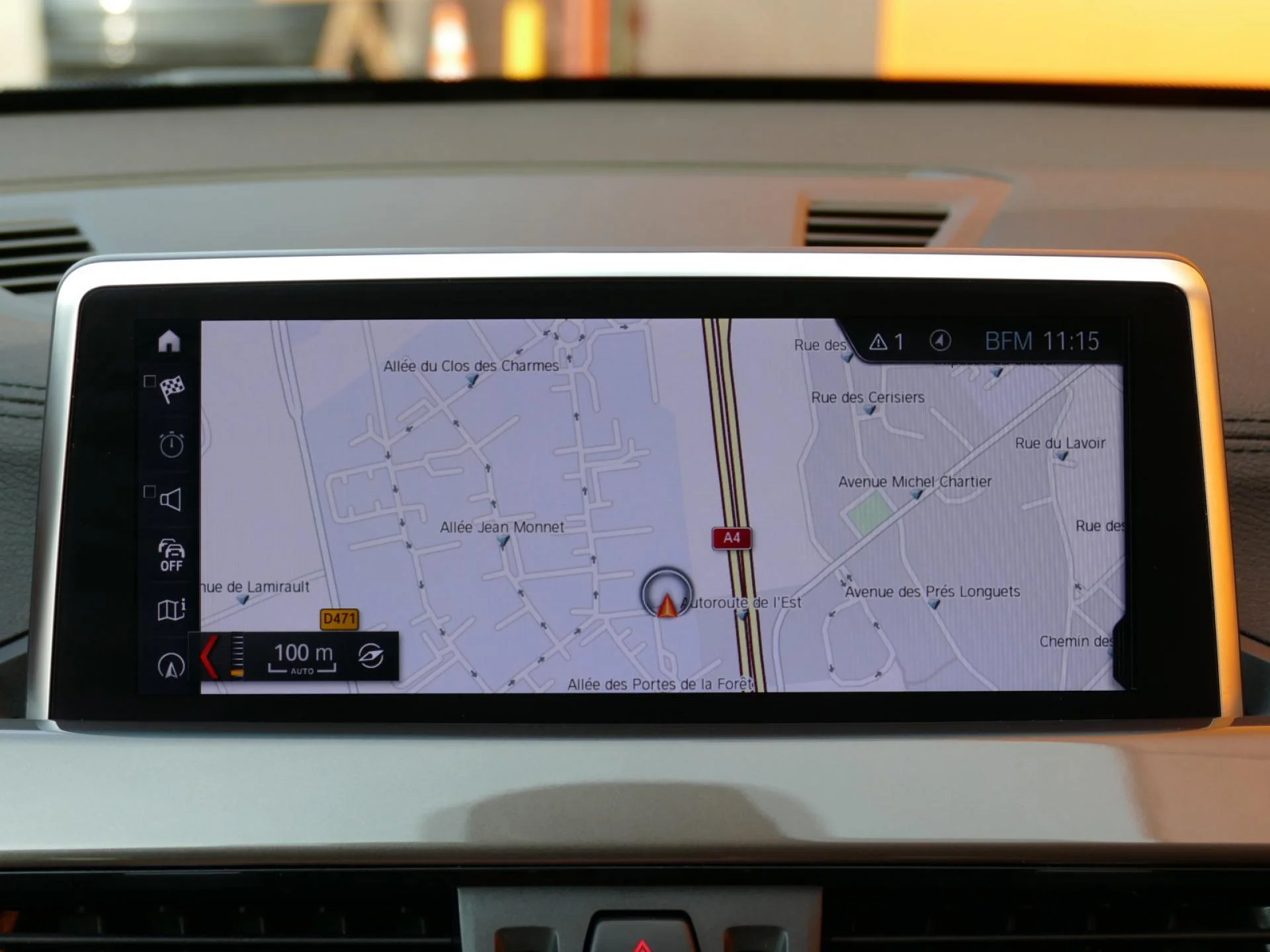 BMW X1 - Miniature 19 sur 35 - Cliquer pour voir cette photo