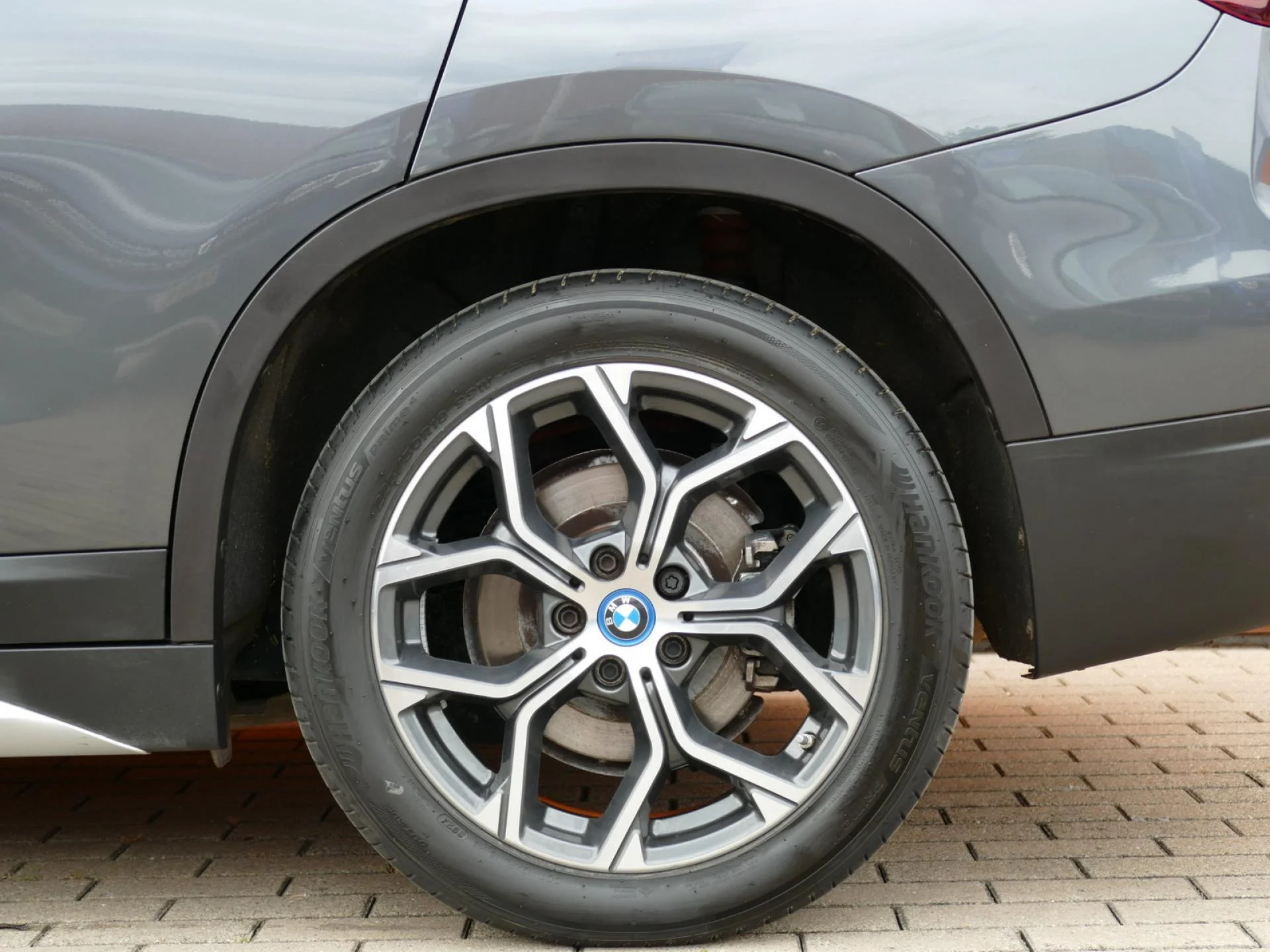 BMW X1 - Miniature 29 sur 36 - Cliquer pour voir cette photo