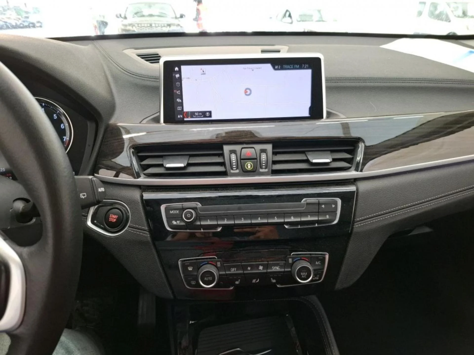 BMW X1 - Miniature 26 sur 36 - Cliquer pour voir cette photo