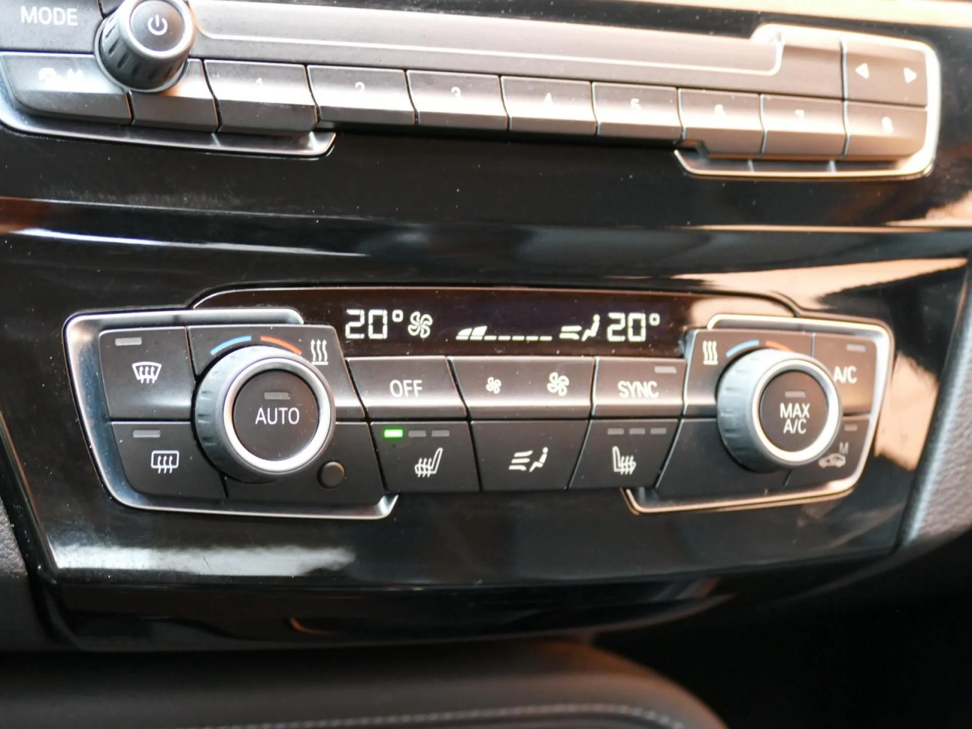 BMW X1 - Miniature 7 sur 36 - Cliquer pour voir cette photo