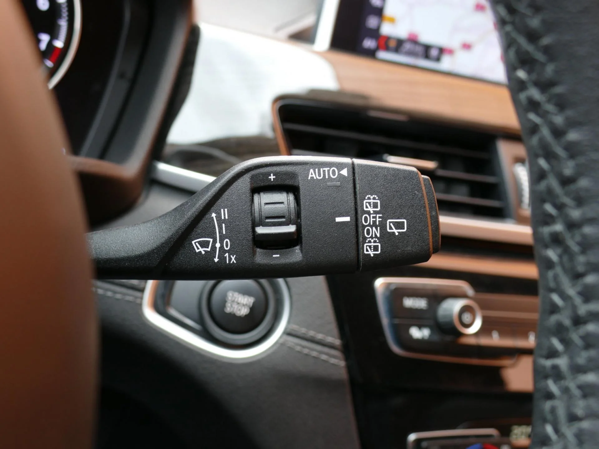 BMW X1 - Miniature 30 sur 36 - Cliquer pour voir cette photo