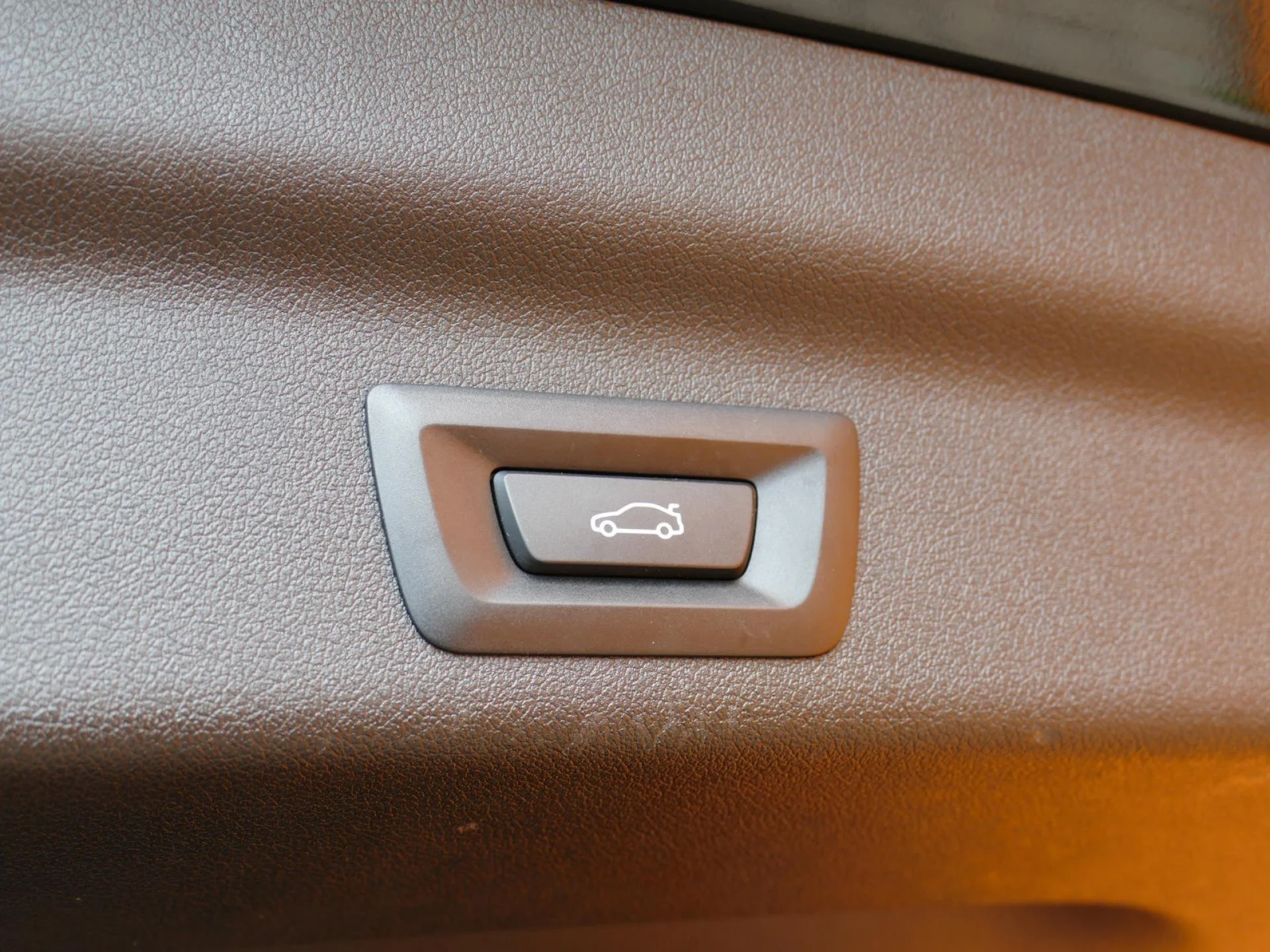 BMW X1 - Miniature 22 sur 33 - Cliquer pour voir cette photo