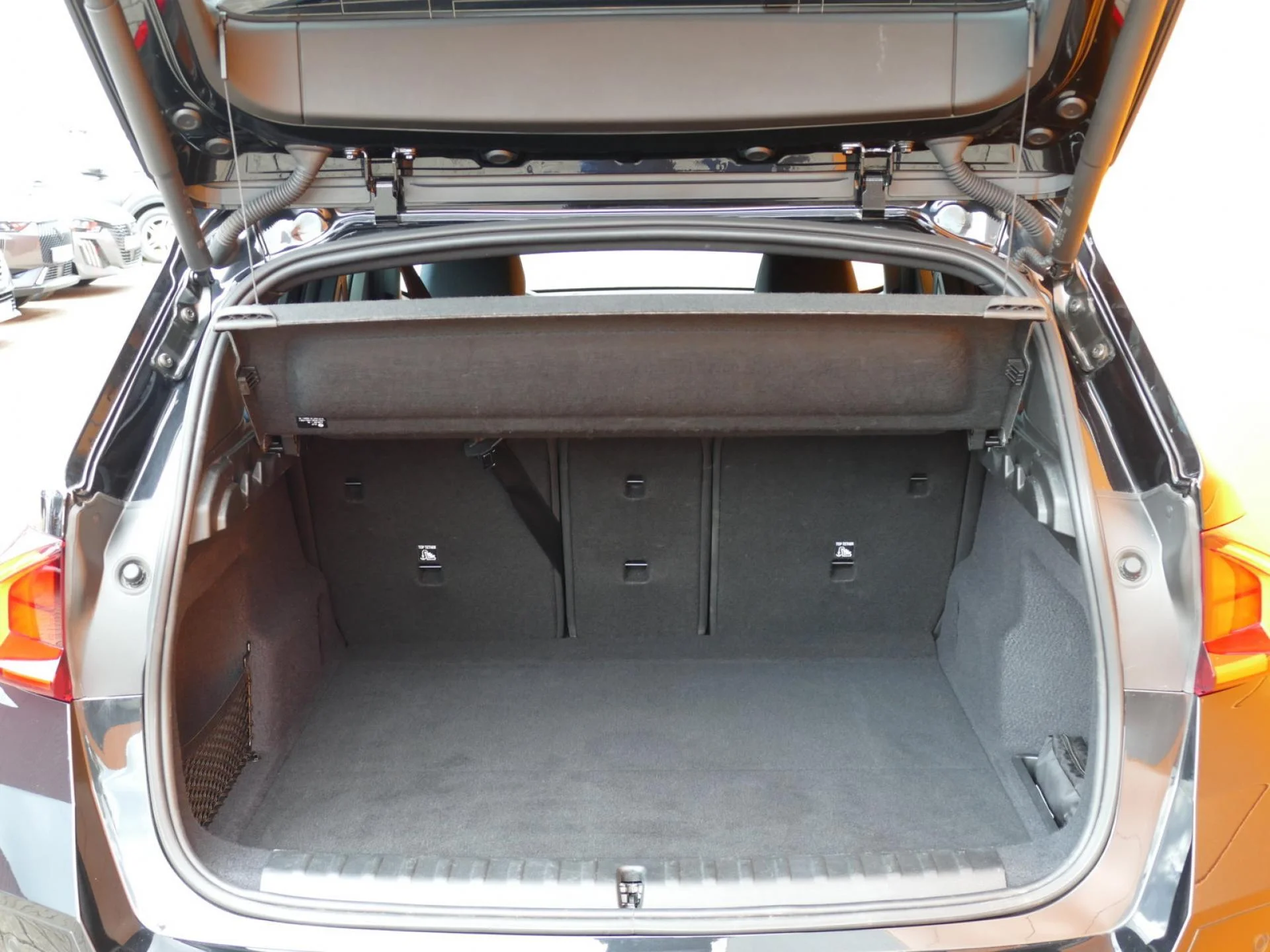BMW X1 - Miniature 9 sur 33 - Cliquer pour voir cette photo