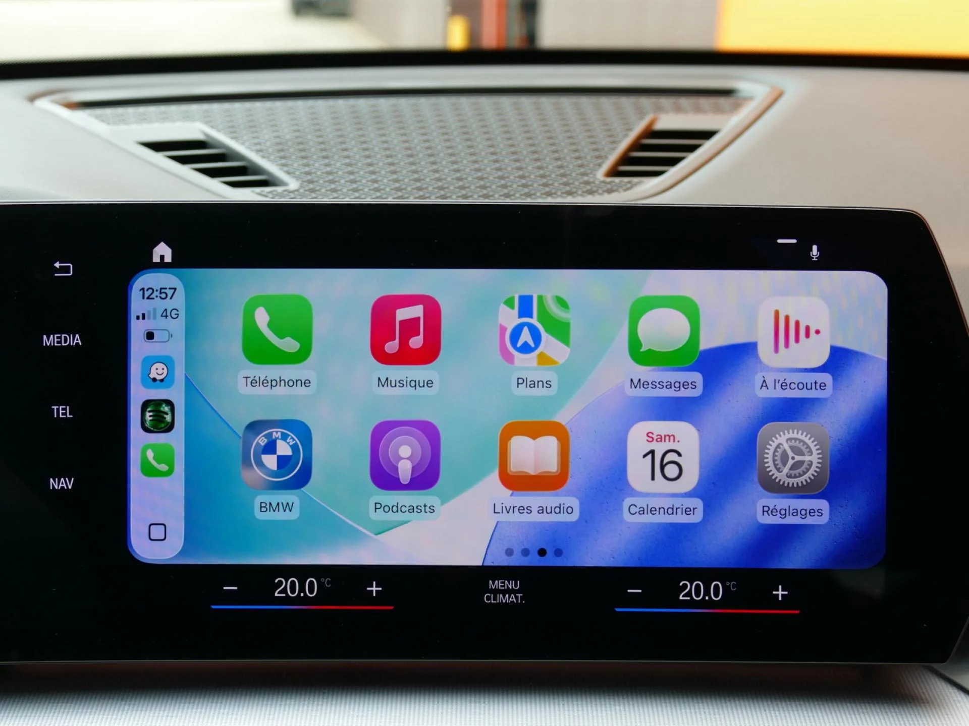 BMW X1 - Miniature 17 sur 33 - Cliquer pour voir cette photo