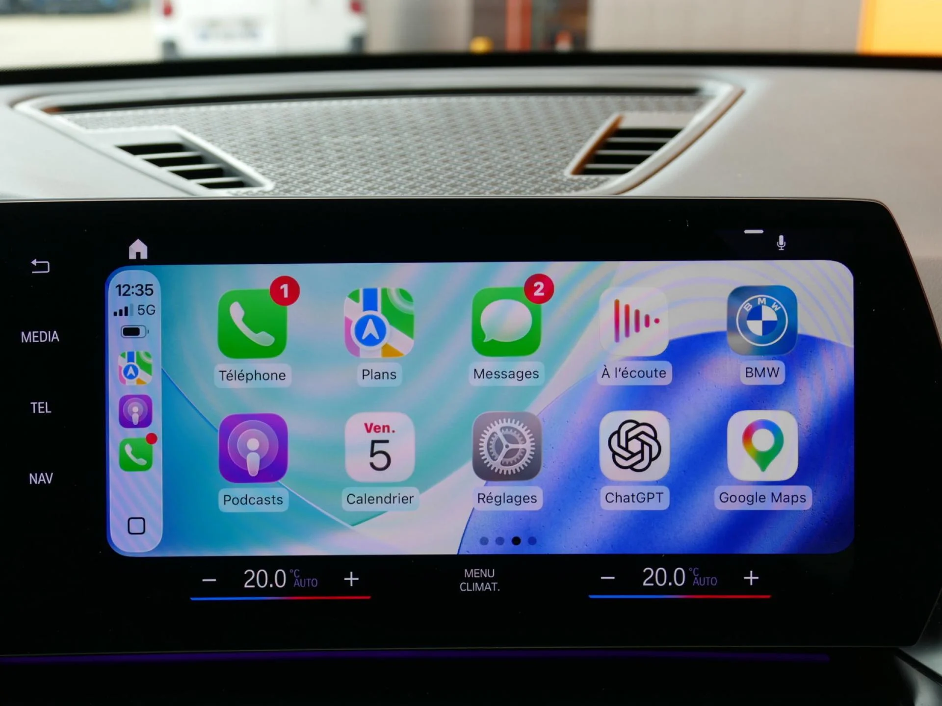BMW X1 - Miniature 14 sur 32 - Cliquer pour voir cette photo