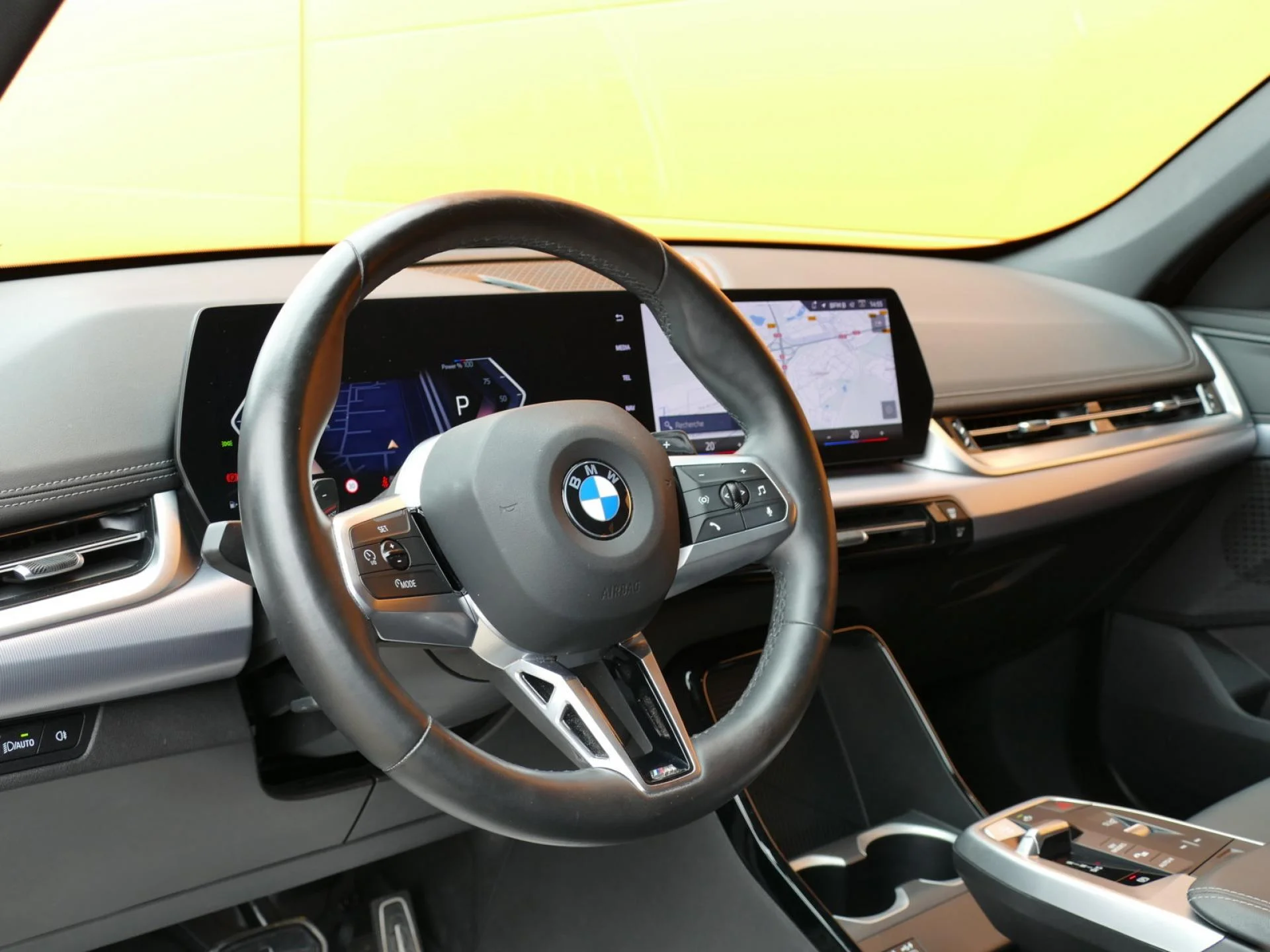BMW X1 - Miniature 16 sur 32 - Cliquer pour voir cette photo