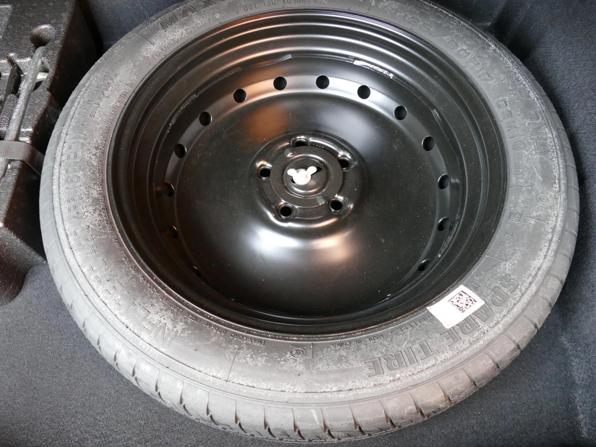 BMW X1 - Miniature 25 sur 32 - Cliquer pour voir cette photo