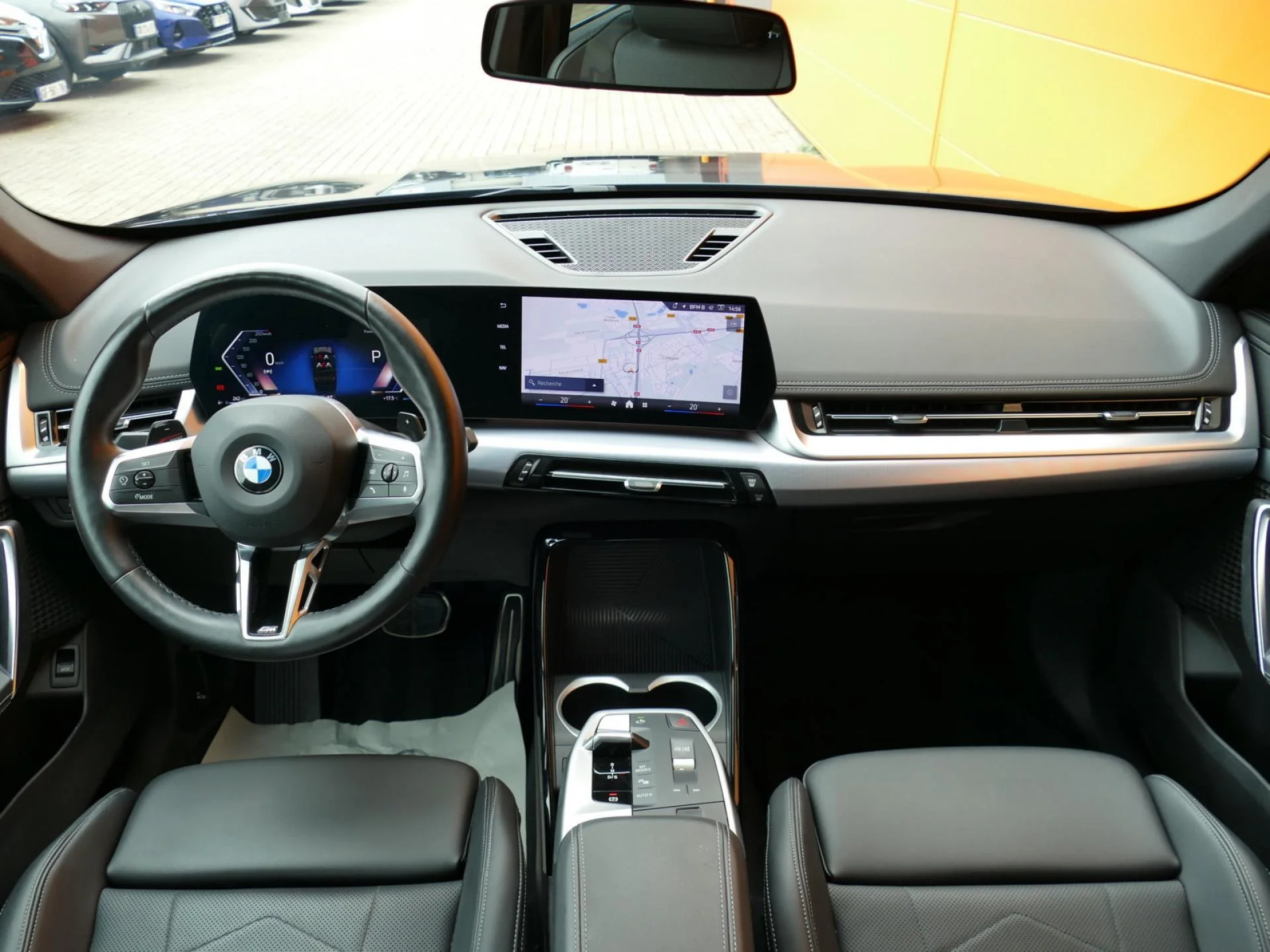 BMW X1 - Miniature 5 sur 32 - Cliquer pour voir cette photo