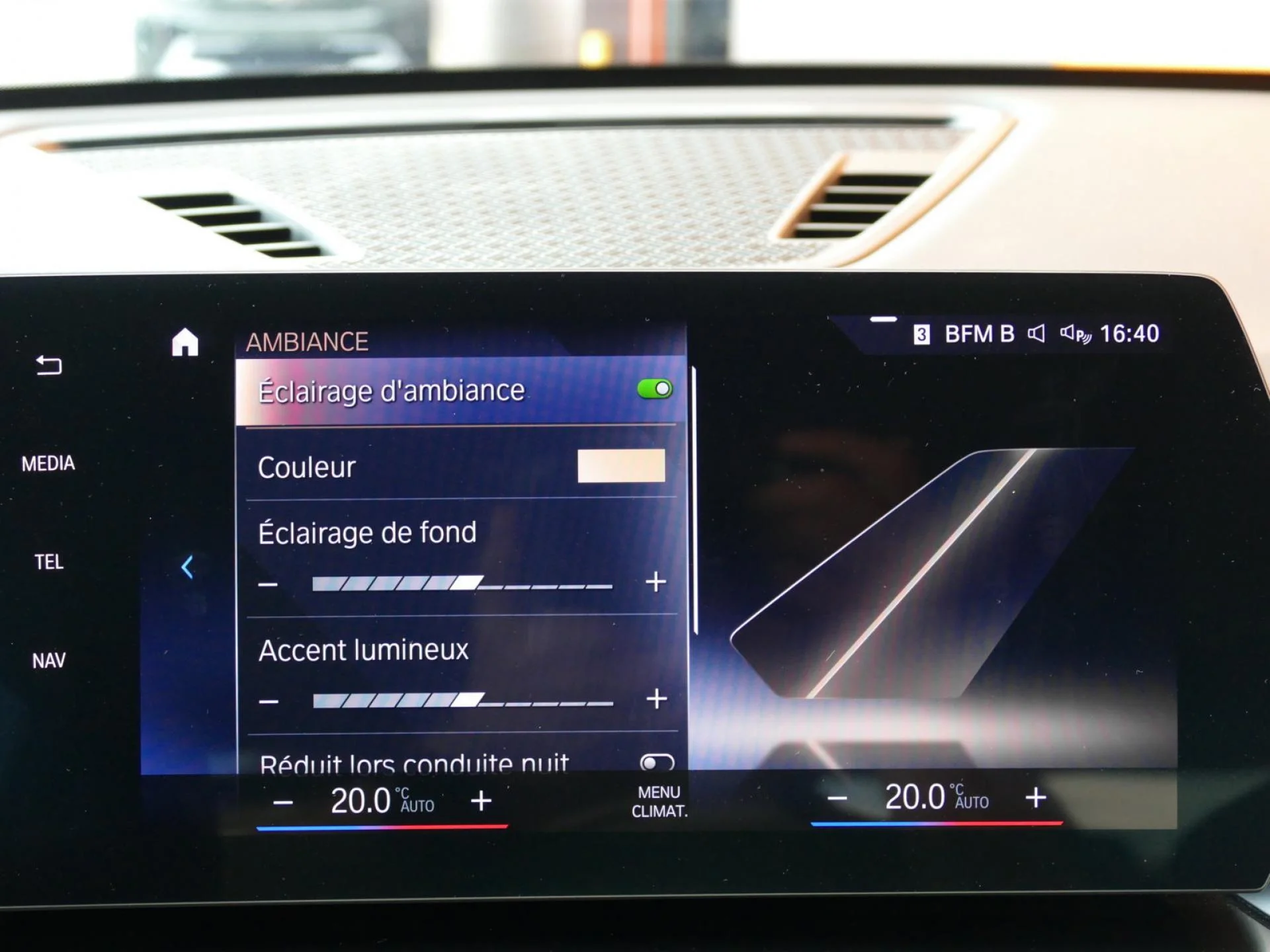 BMW X1 - Miniature 15 sur 32 - Cliquer pour voir cette photo