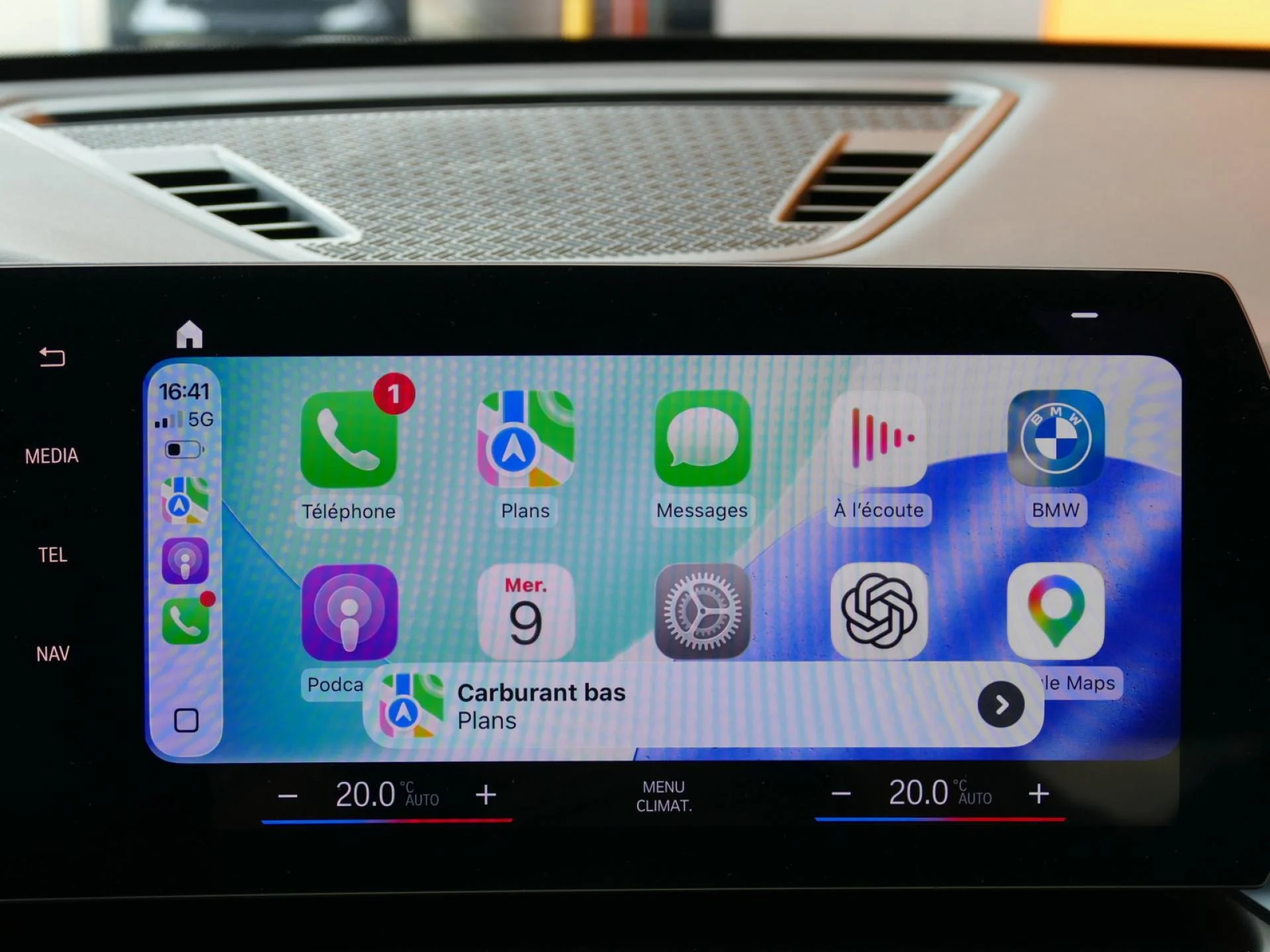 BMW X1 - Miniature 16 sur 32 - Cliquer pour voir cette photo