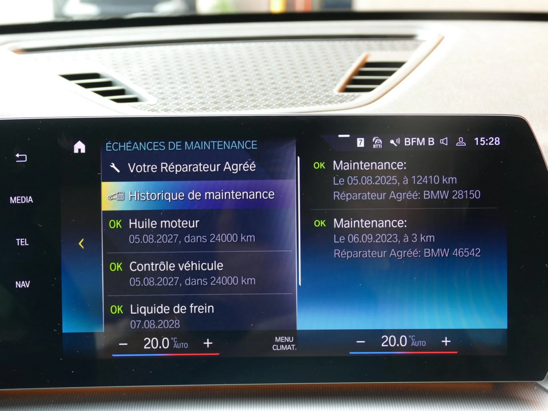 BMW X1 - Miniature 14 sur 32 - Cliquer pour voir cette photo