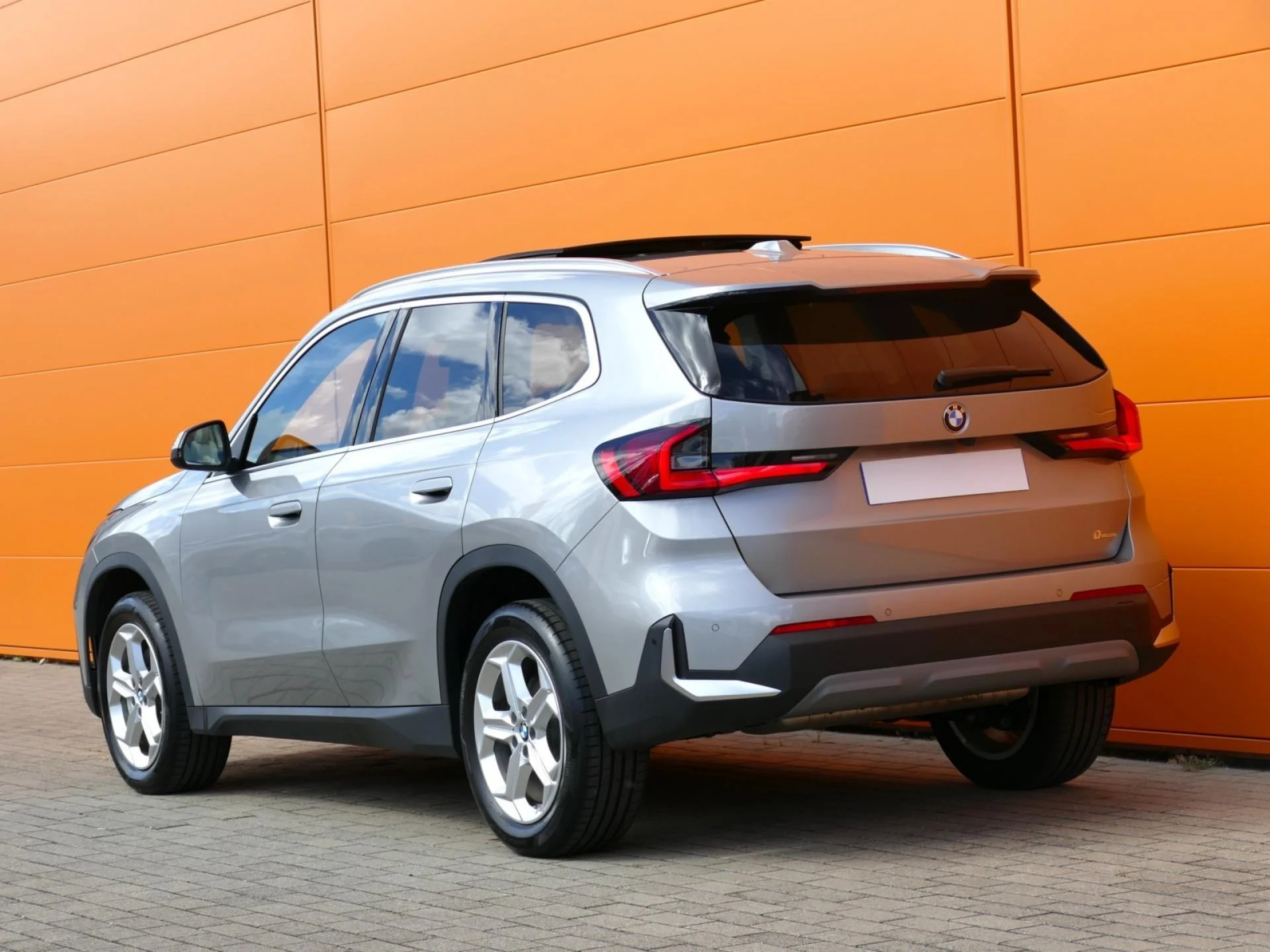 BMW X1 - Miniature 5 sur 32 - Cliquer pour voir cette photo