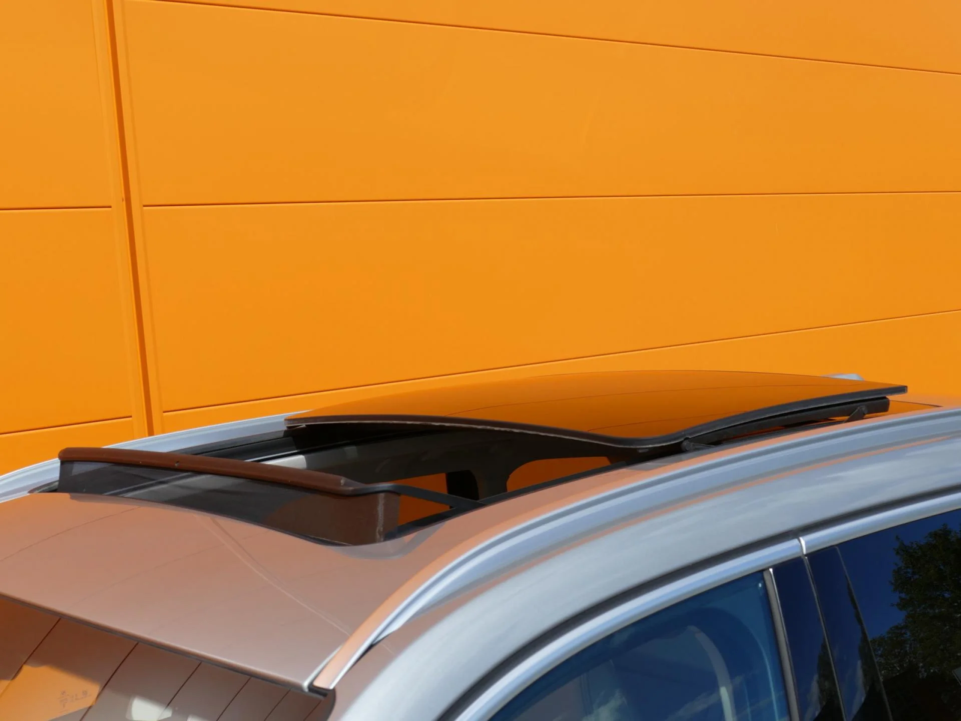 BMW X1 - Miniature 27 sur 32 - Cliquer pour voir cette photo