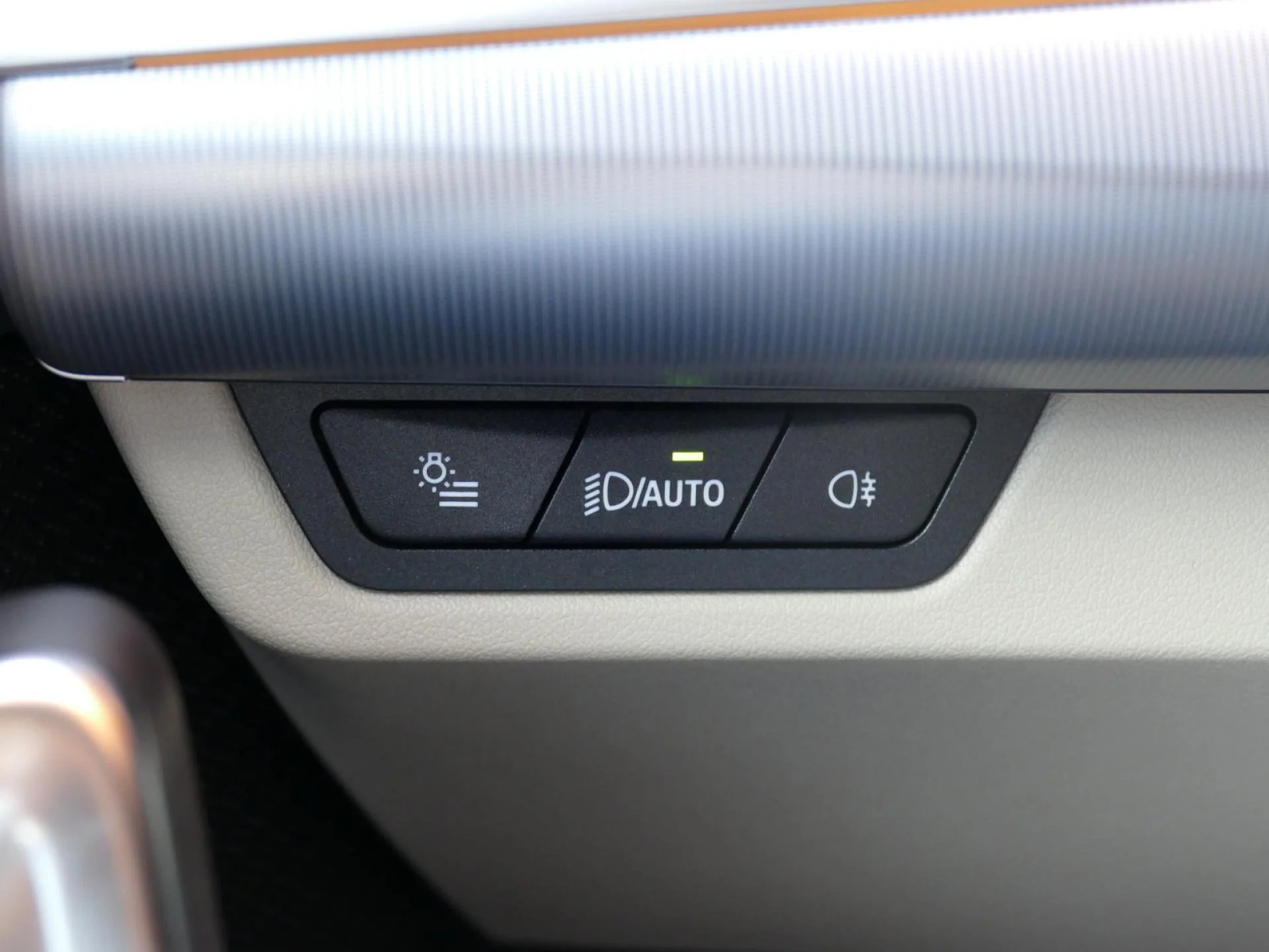 BMW X1 - Miniature 23 sur 32 - Cliquer pour voir cette photo
