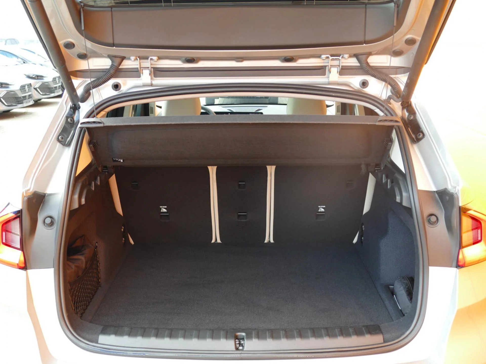 BMW X1 - Miniature 9 sur 32 - Cliquer pour voir cette photo