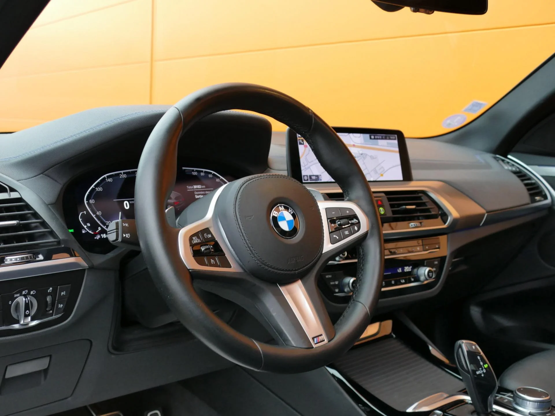 BMW X3 - Miniature 16 sur 36 - Cliquer pour voir cette photo