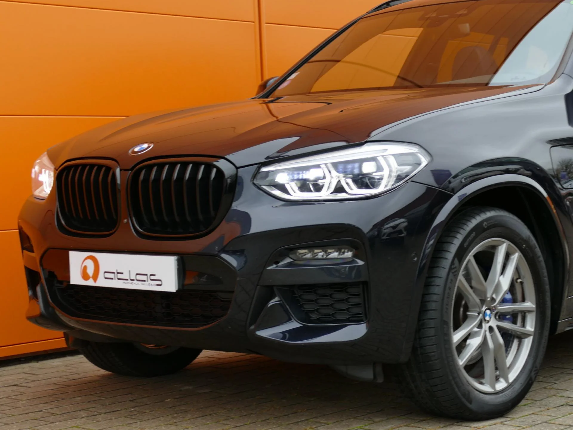 BMW X3 - Miniature 32 sur 36 - Cliquer pour voir cette photo