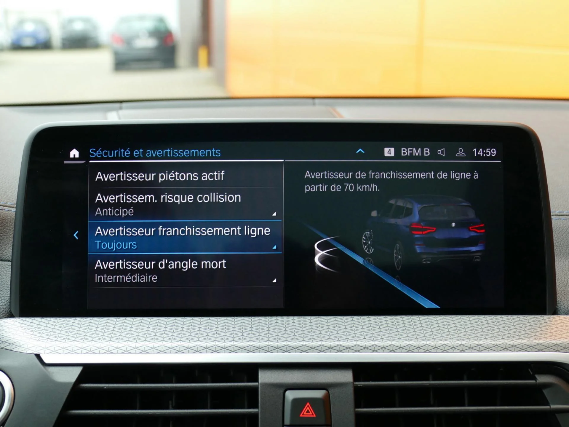 BMW X3 - Miniature 11 sur 36 - Cliquer pour voir cette photo