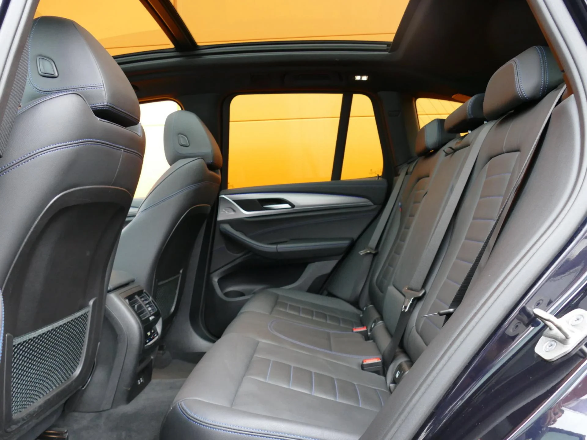 BMW X3 - Miniature 7 sur 36 - Cliquer pour voir cette photo