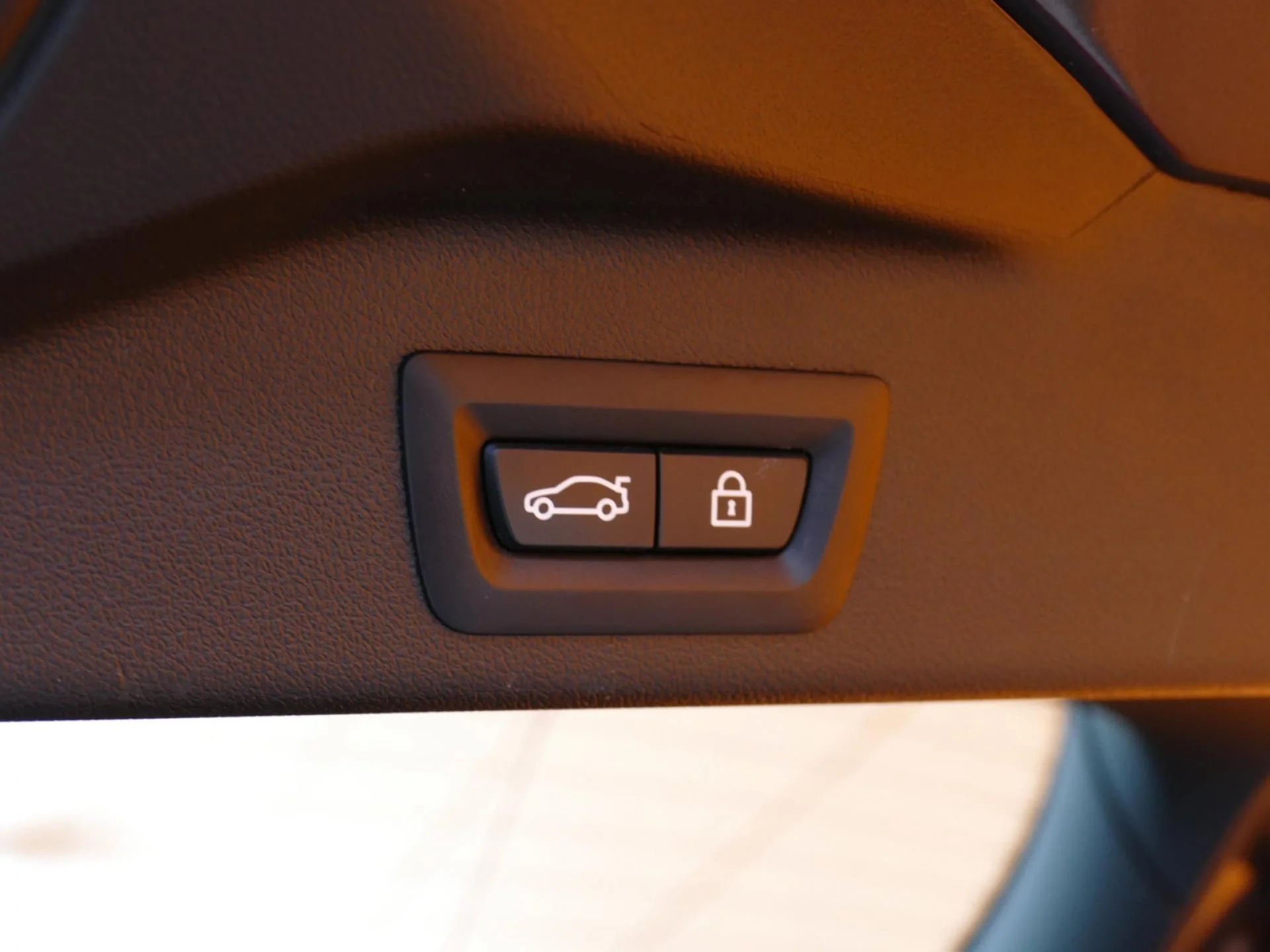 BMW X5 - Miniature 27 sur 42 - Cliquer pour voir cette photo