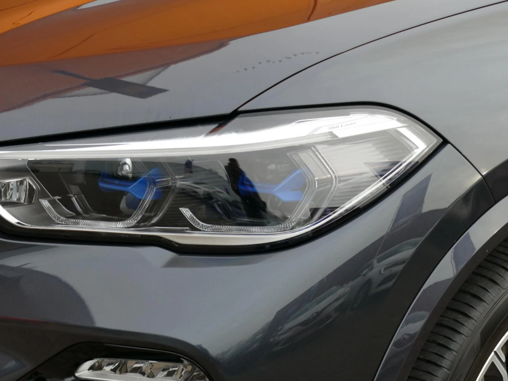BMW X5 - Miniature 39 sur 42 - Cliquer pour voir cette photo