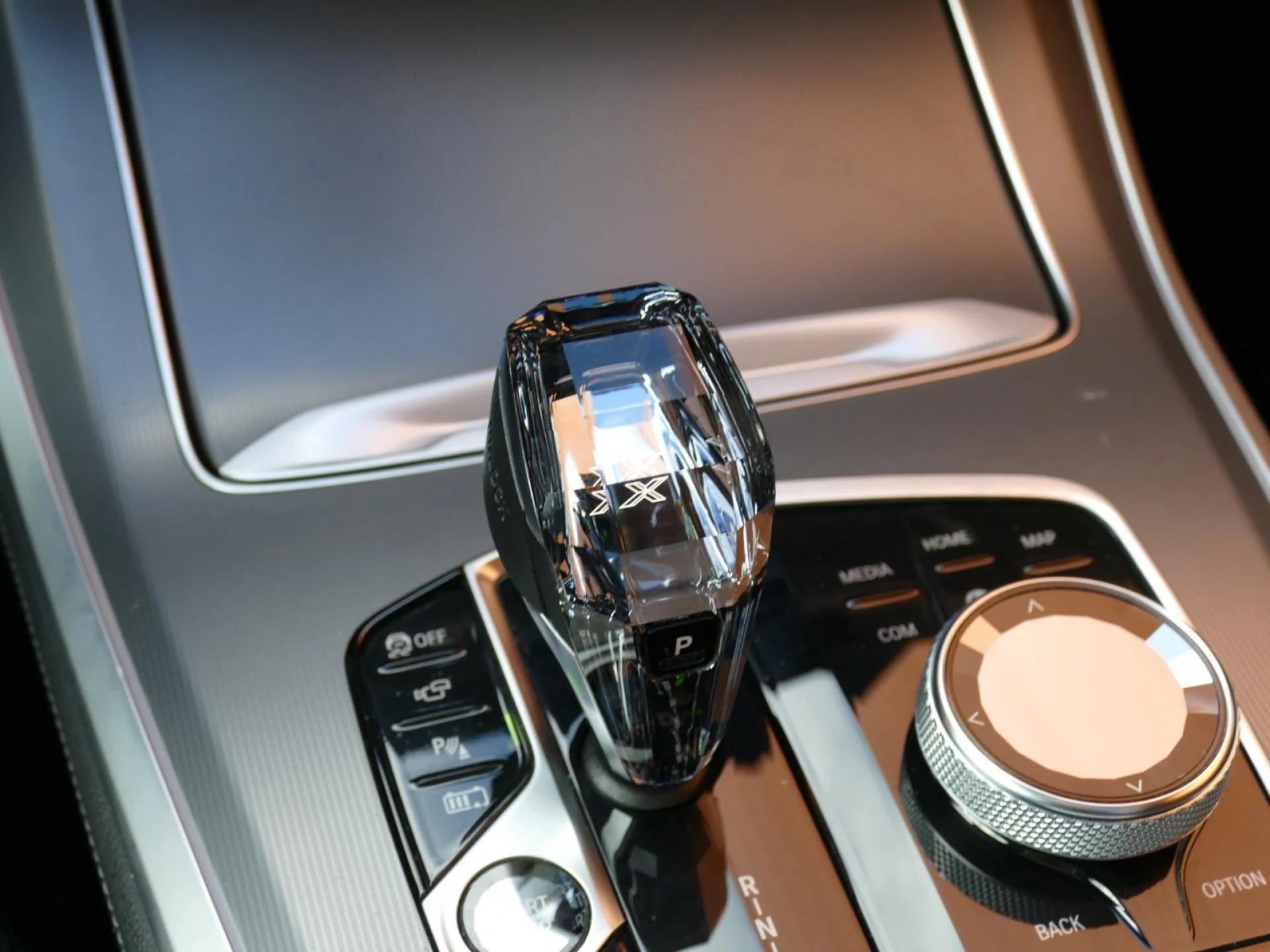 BMW X5 - Miniature 28 sur 42 - Cliquer pour voir cette photo