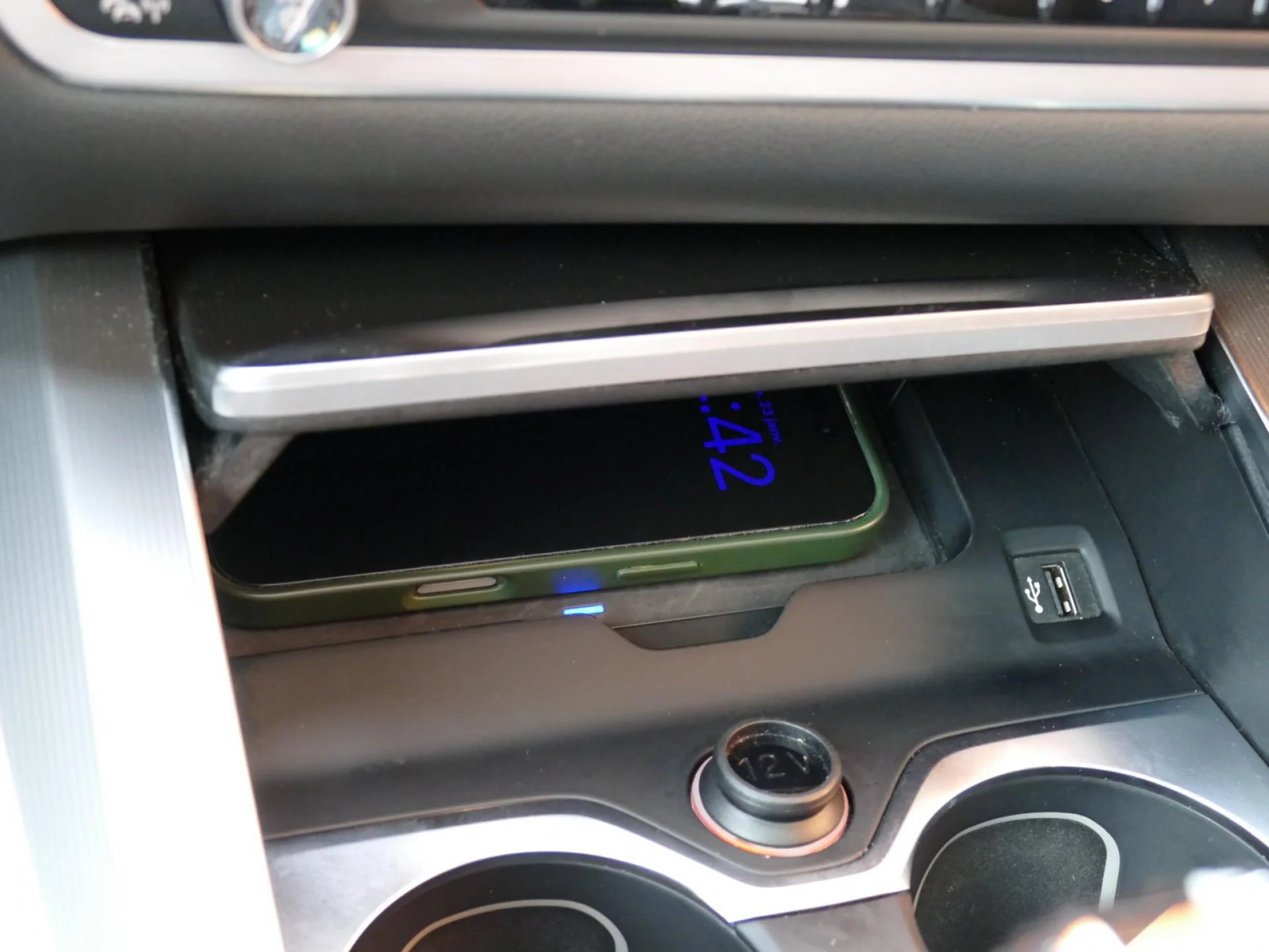 BMW X5 - Miniature 26 sur 42 - Cliquer pour voir cette photo