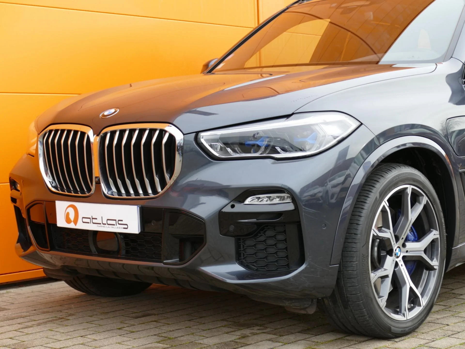 BMW X5 - Miniature 38 sur 42 - Cliquer pour voir cette photo