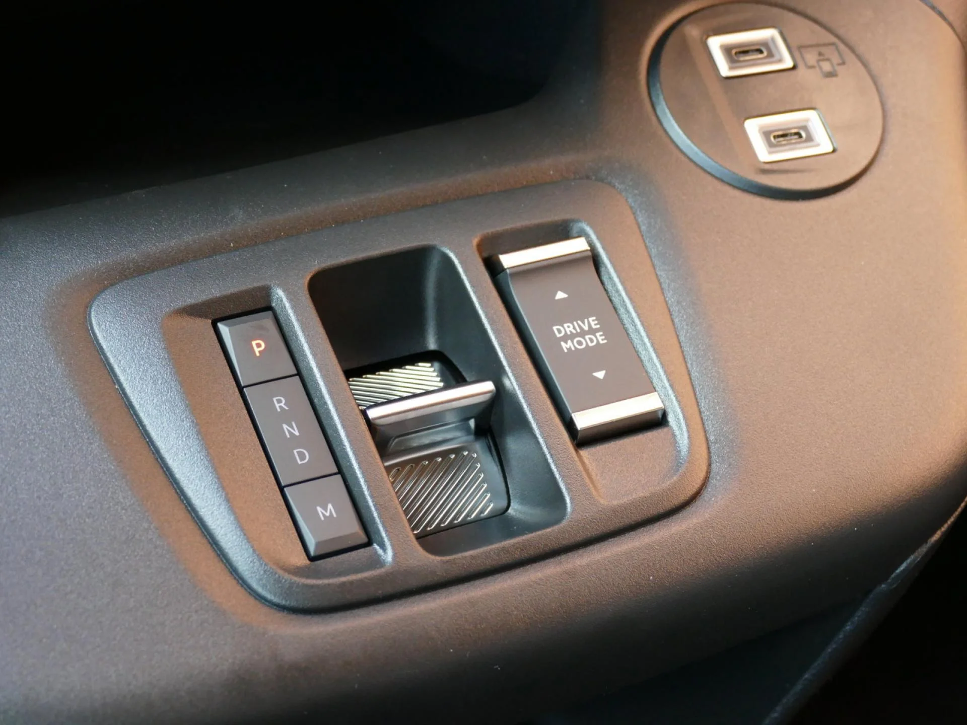 CITROEN BERLINGO - Miniature 18 sur 32 - Cliquer pour voir cette photo