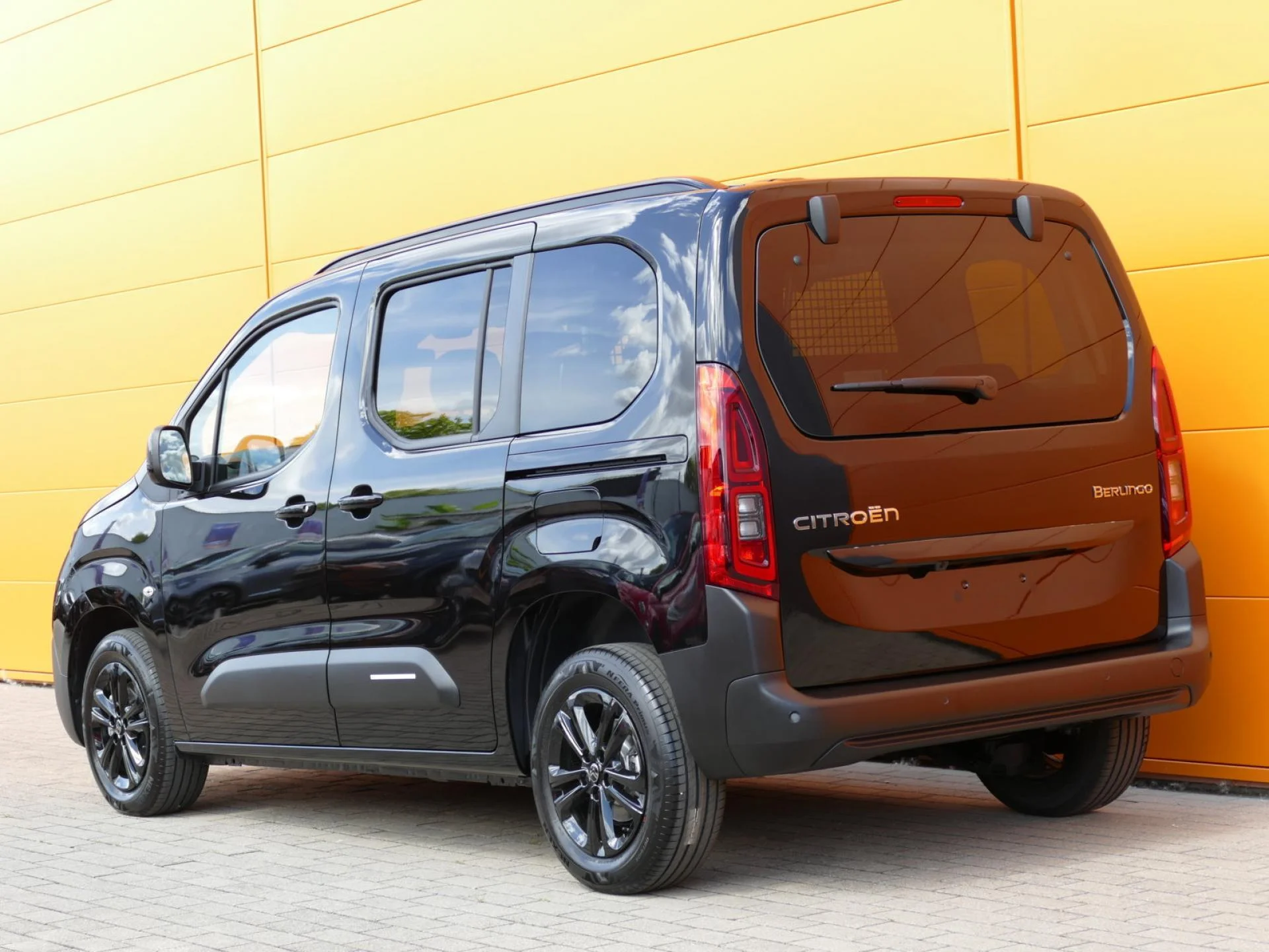 CITROEN BERLINGO - Miniature 4 sur 32 - Cliquer pour voir cette photo