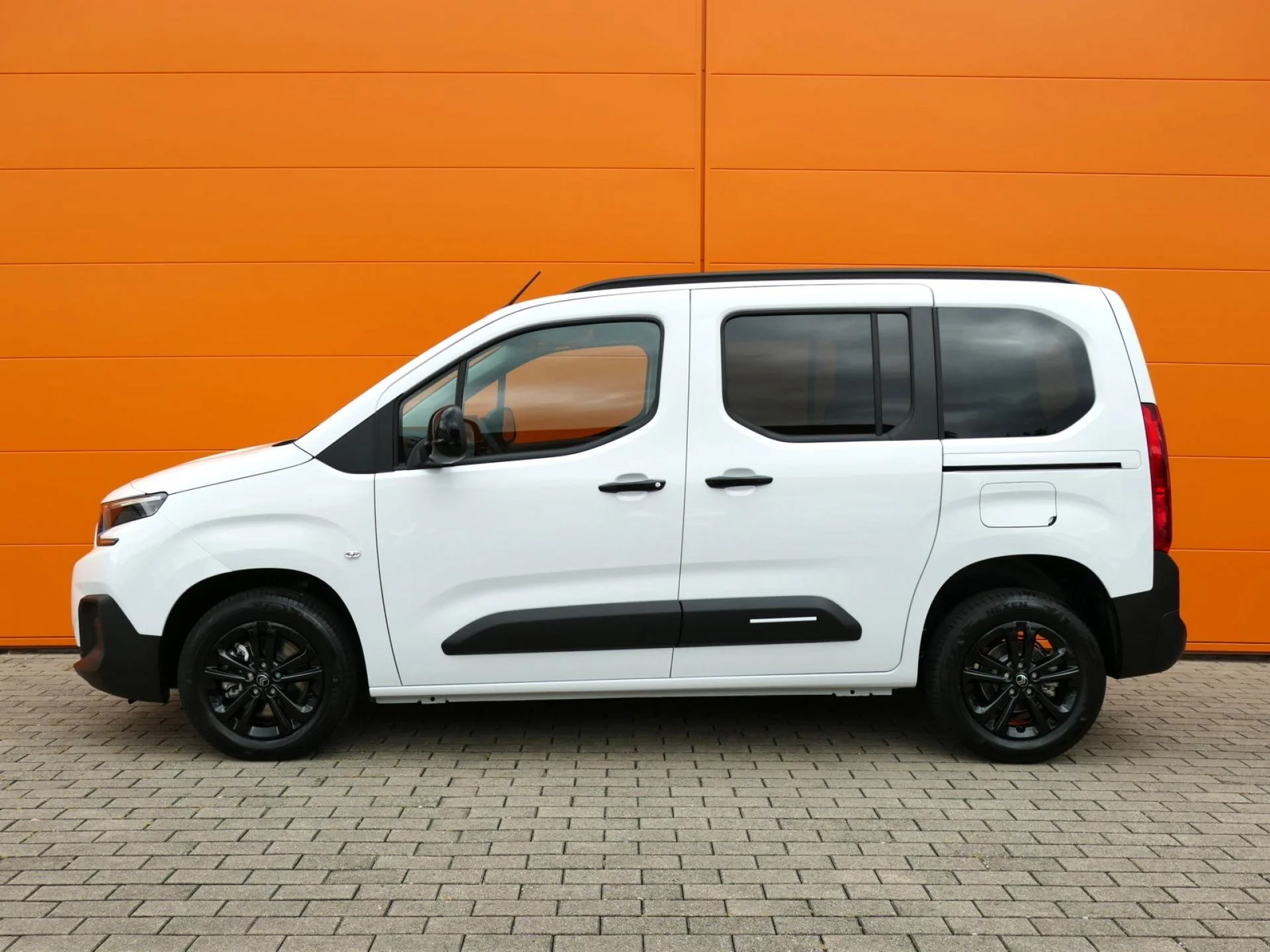 CITROEN BERLINGO - Miniature 4 sur 33 - Cliquer pour voir cette photo