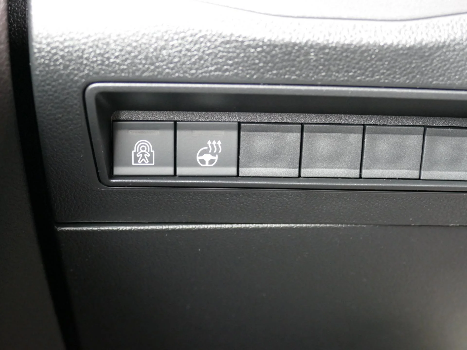 CITROEN BERLINGO - Miniature 19 sur 31 - Cliquer pour voir cette photo