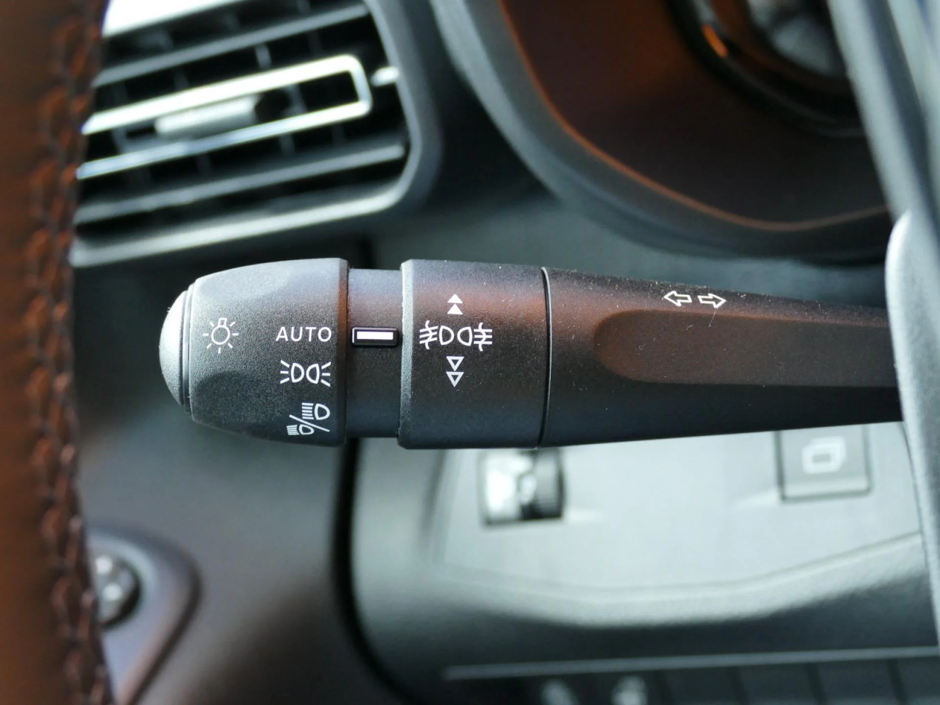 CITROEN BERLINGO - Miniature 27 sur 28 - Cliquer pour voir cette photo